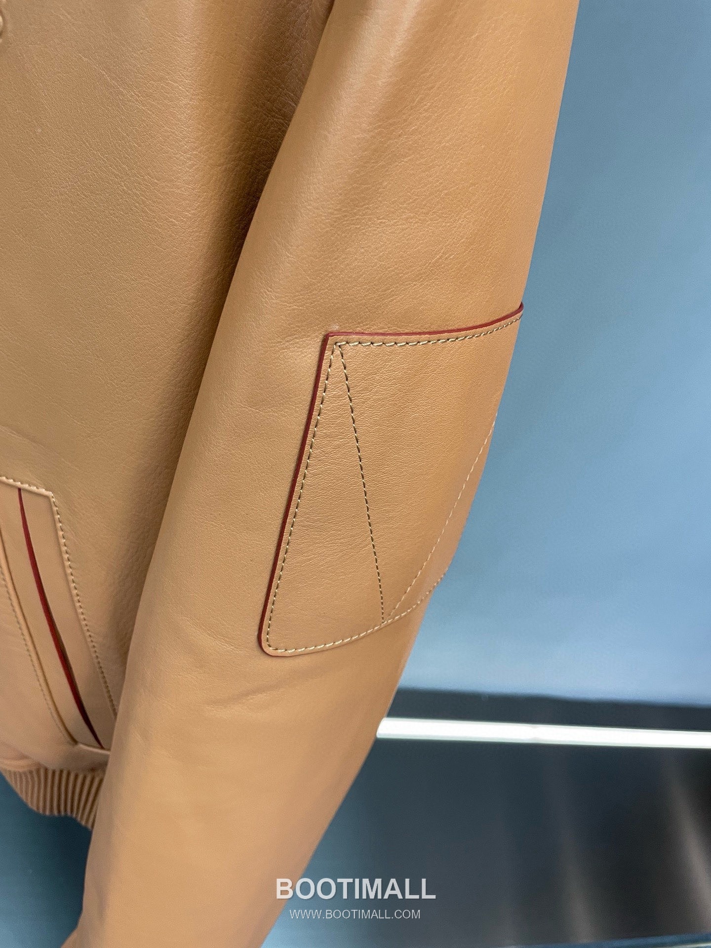 Louis Vuitton Remember the Future Calfskin Outerwear Yellow Jacket 루이비통 리멤버 더 퓨처 카프스킨 아우터 송아지가죽 옐로우 자켓 24