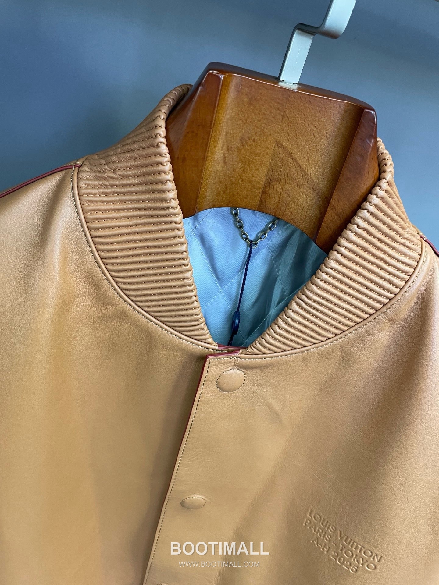 Louis Vuitton Remember the Future Calfskin Outerwear Yellow Jacket 루이비통 리멤버 더 퓨처 카프스킨 아우터 송아지가죽 옐로우 자켓 25