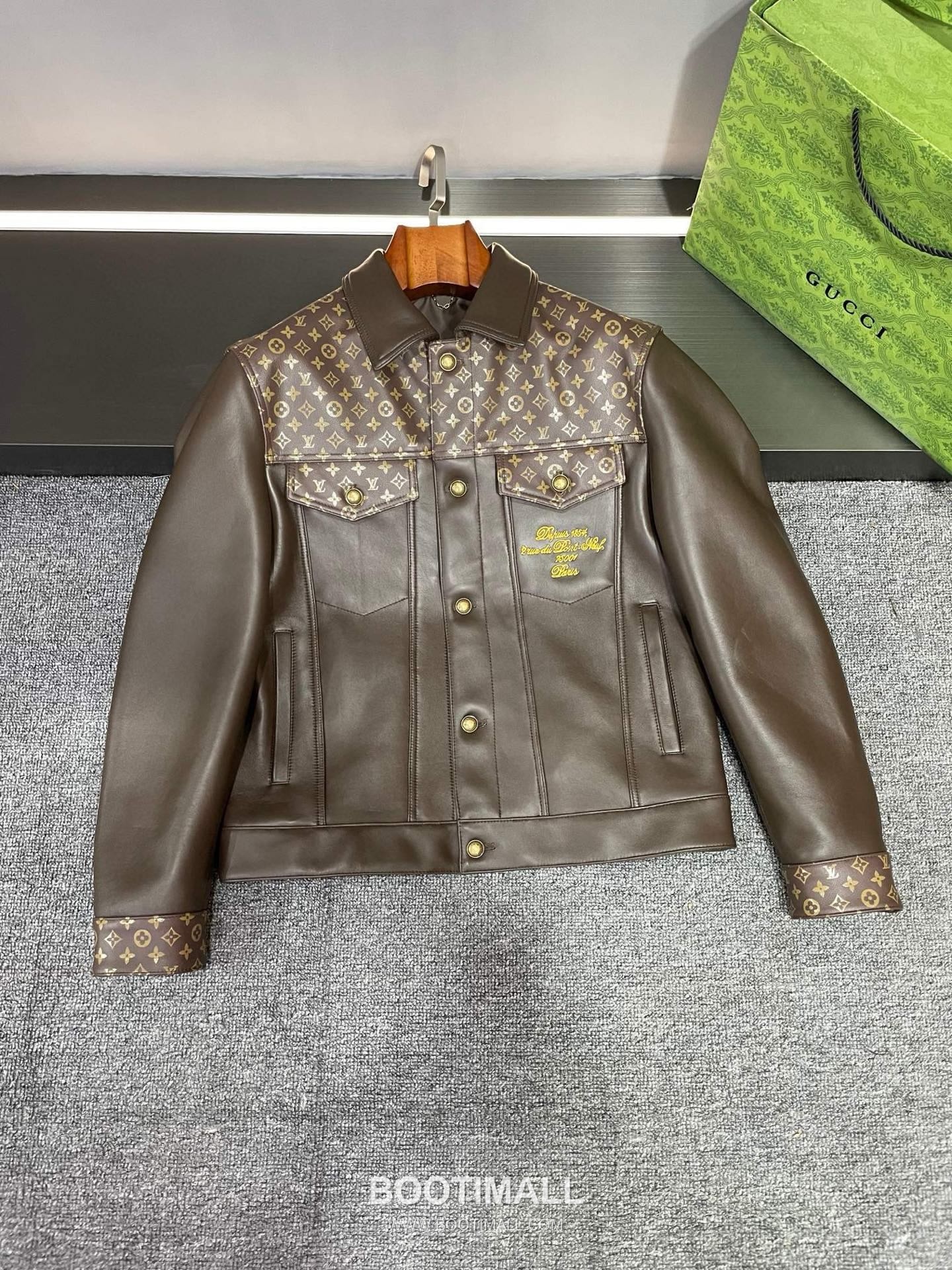 Louis Vuitton Monogram Print Lambskin Jacket 루이비통 모노그램 프린트 램스킨 재킷 양가죽 6