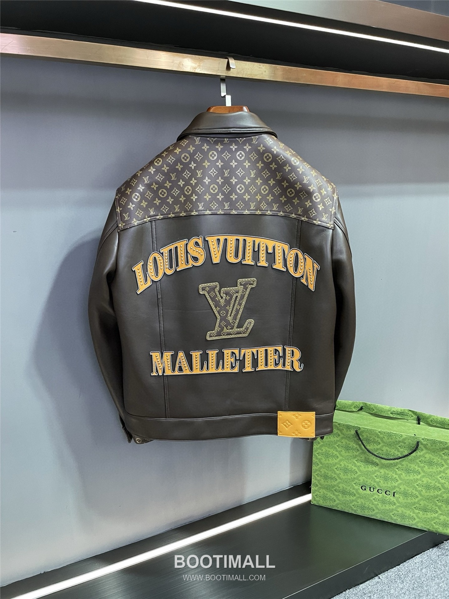 Louis Vuitton Monogram Print Lambskin Jacket 루이비통 모노그램 프린트 램스킨 재킷 양가죽 16
