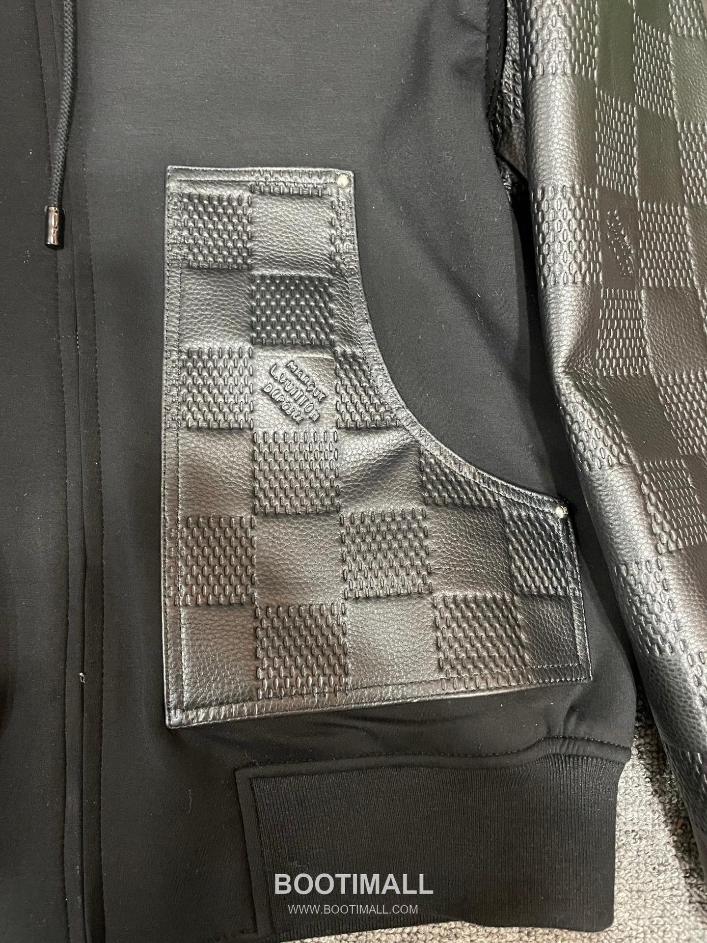 Louis Vuitton Damier-Embossed Hooded Cardigan Lambskin, Terry Cloth Zip-Up Hoodie 루이비통 다미에 엠보스 후드 가디건 양가죽, 테리 집업 10