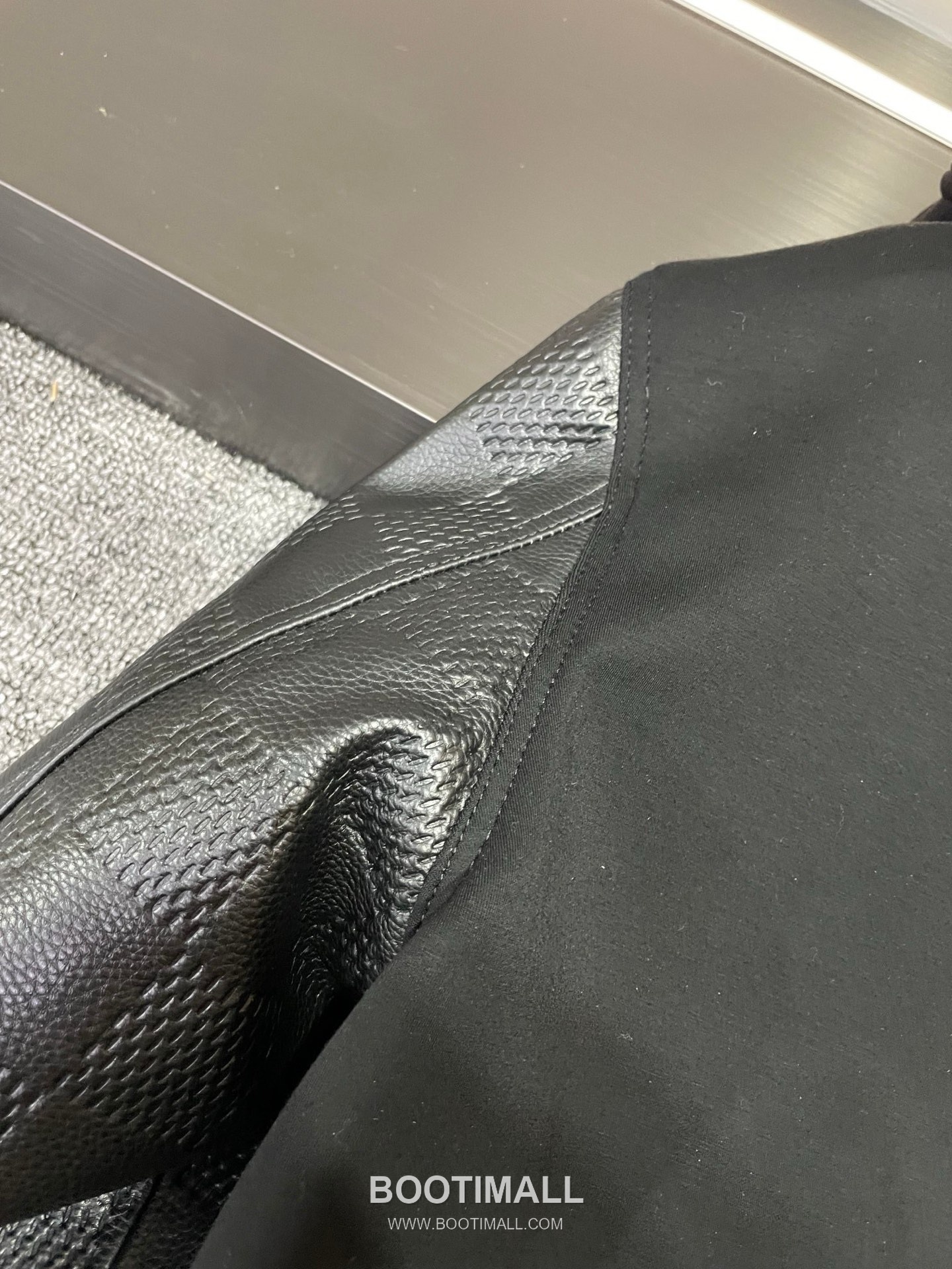 Louis Vuitton Damier-Embossed Hooded Cardigan Lambskin, Terry Cloth Zip-Up Hoodie 루이비통 다미에 엠보스 후드 가디건 양가죽, 테리 집업 11