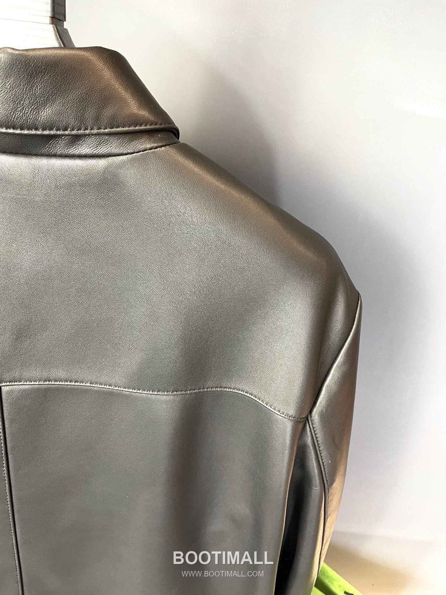 Prada Triangle Logo Leather Jacket Lambskin 프라다 트라이앵글 로고 레더 자켓 양가죽 18