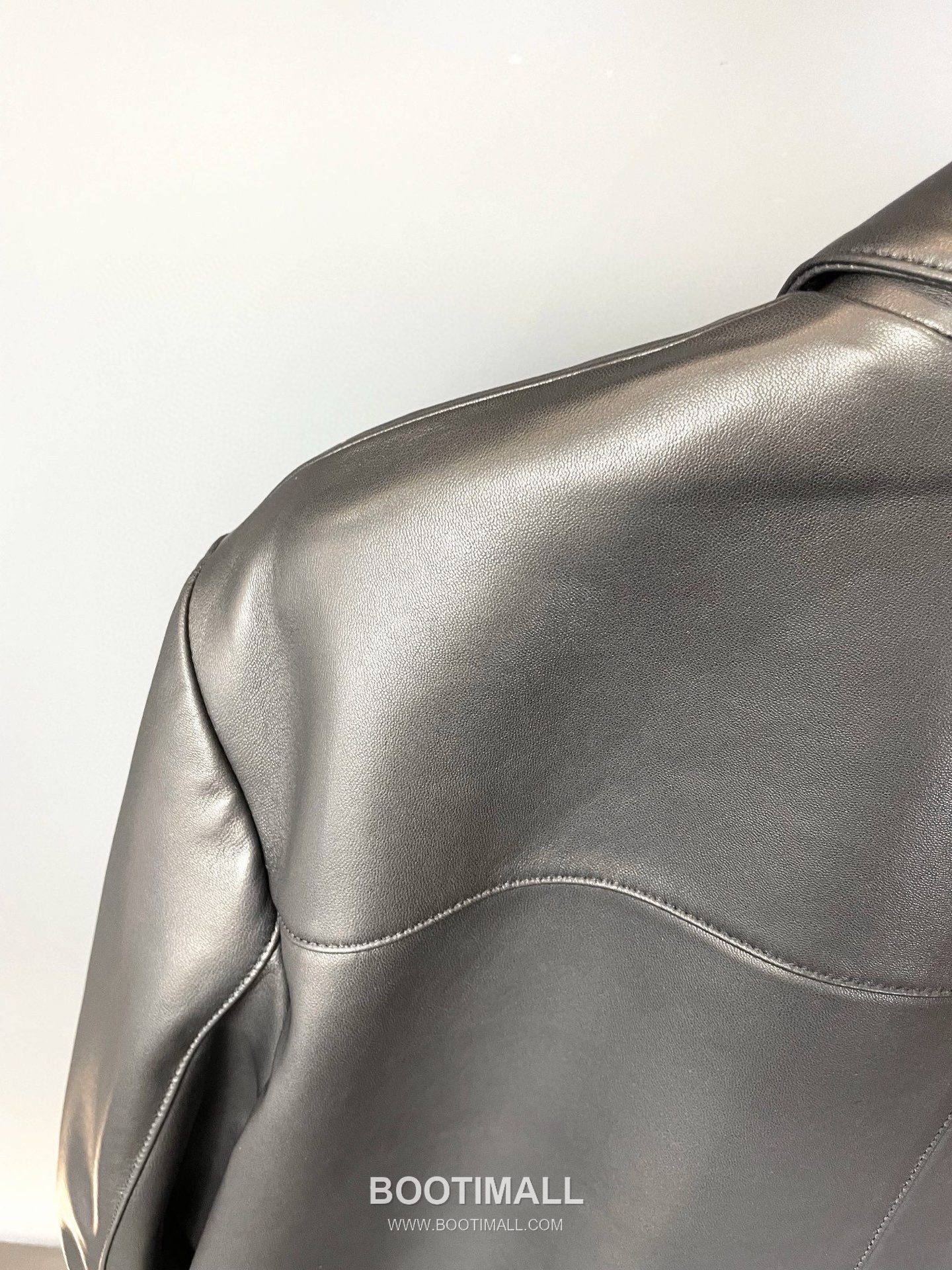 Prada Triangle Logo Leather Jacket Lambskin 프라다 트라이앵글 로고 레더 자켓 양가죽 19