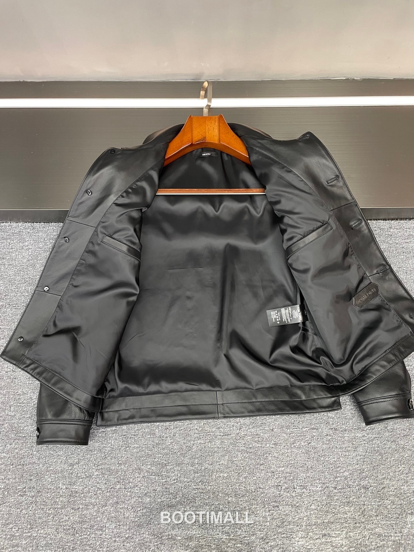 Tom Ford S/S Leather Flight Jacket Lambskin Black 톰포드 톰 SS 레더 플라이트 재킷 양가죽 블랙 7