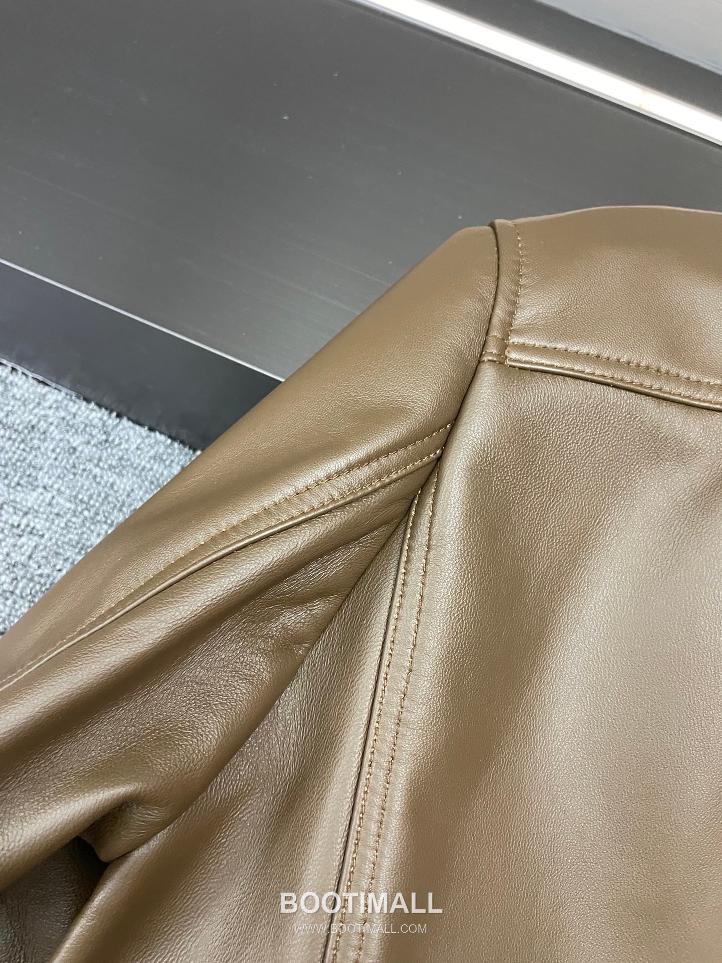 Tom Ford S/S Leather Flight Jacket Lambskin Black 톰포드 톰 SS 레더 플라이트 재킷 양가죽 블랙 6