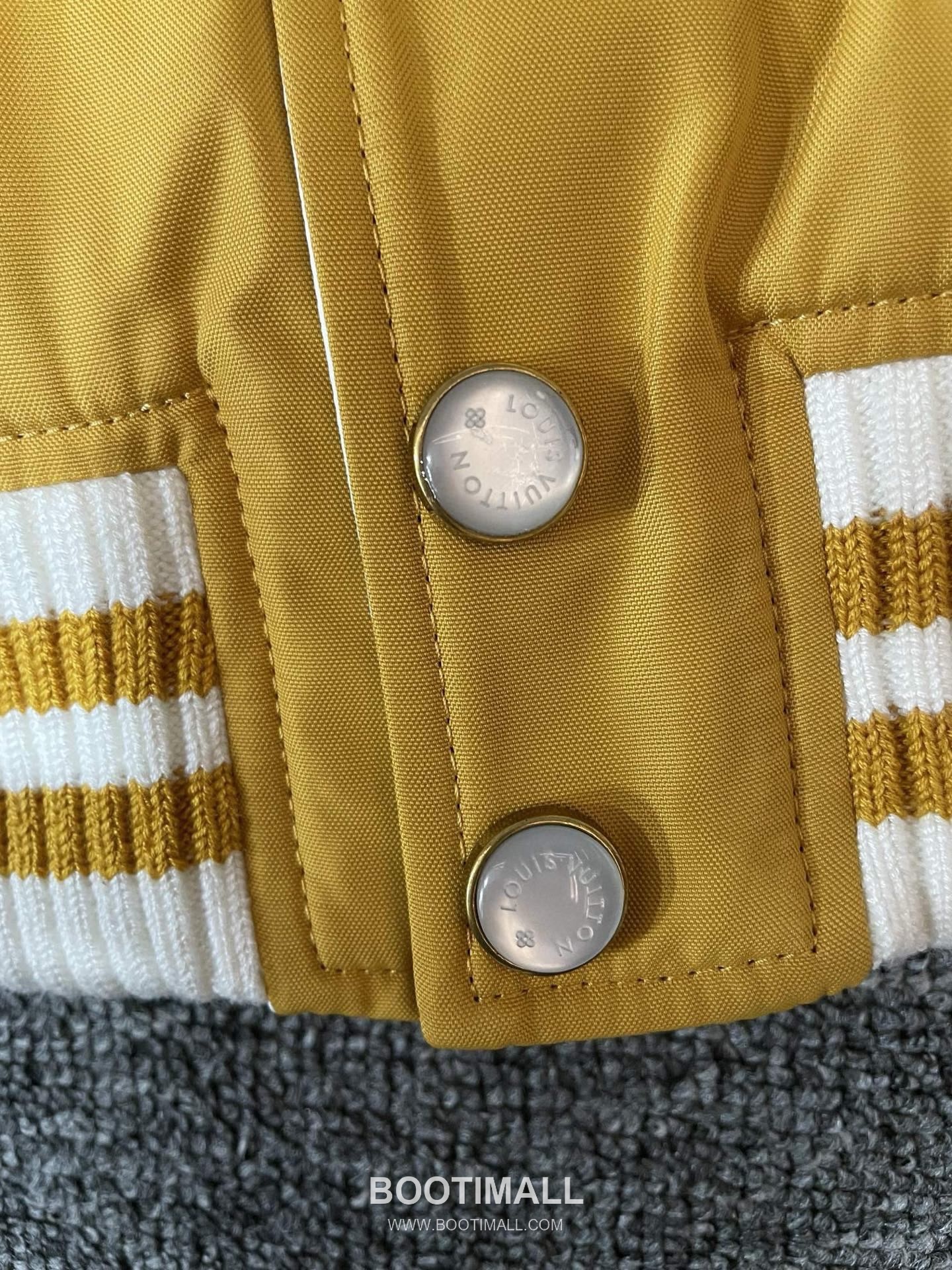 Louis Vuitton Leather Varsity Jacket Polyester Calfskin Lambskin Yellow 루이비통 가죽 바시티 재킷 폴리에스터 송아지가죽 양가죽 옐로우 16