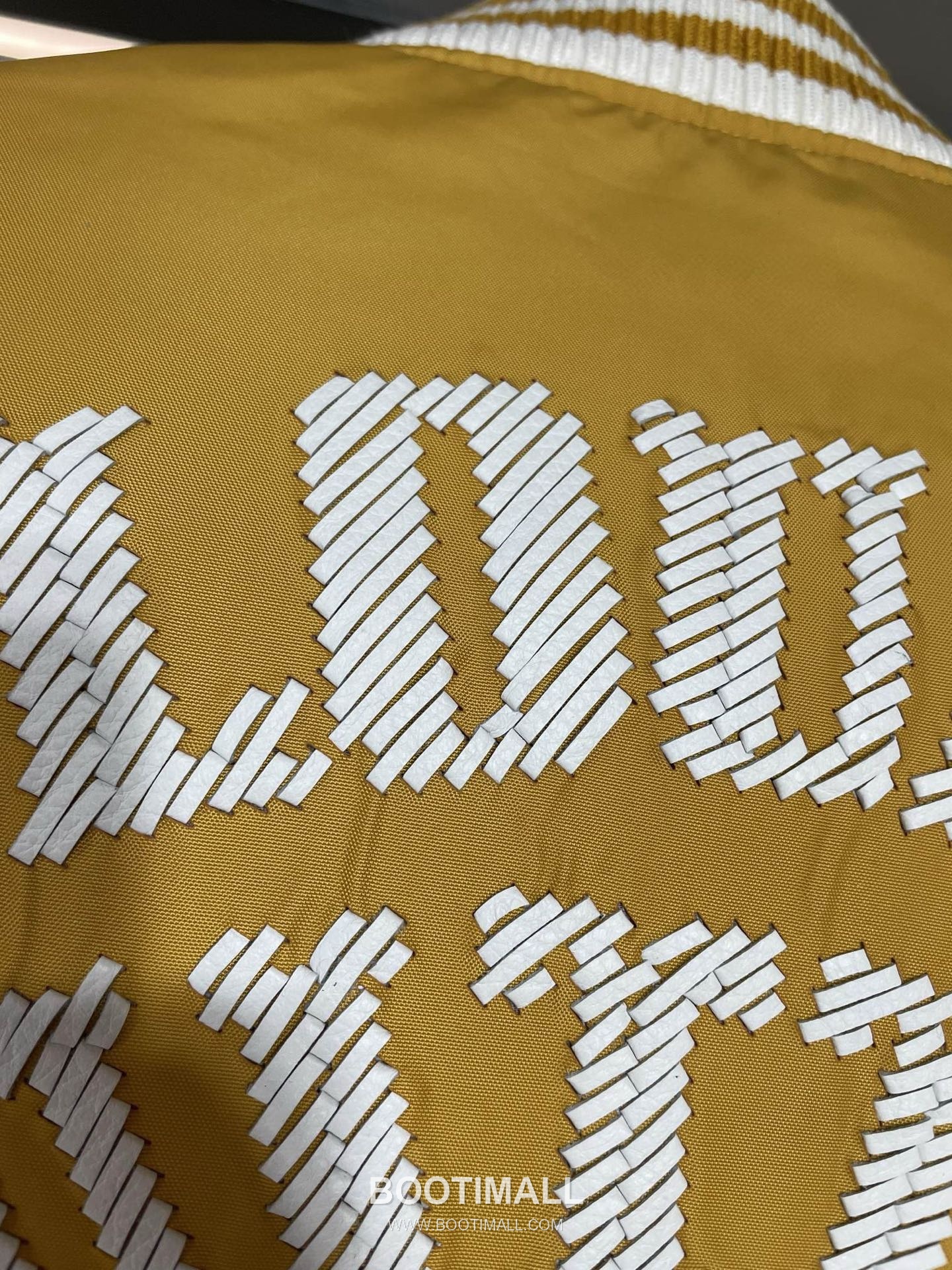 Louis Vuitton Leather Varsity Jacket Polyester Calfskin Lambskin Yellow 루이비통 가죽 바시티 재킷 폴리에스터 송아지가죽 양가죽 옐로우 18