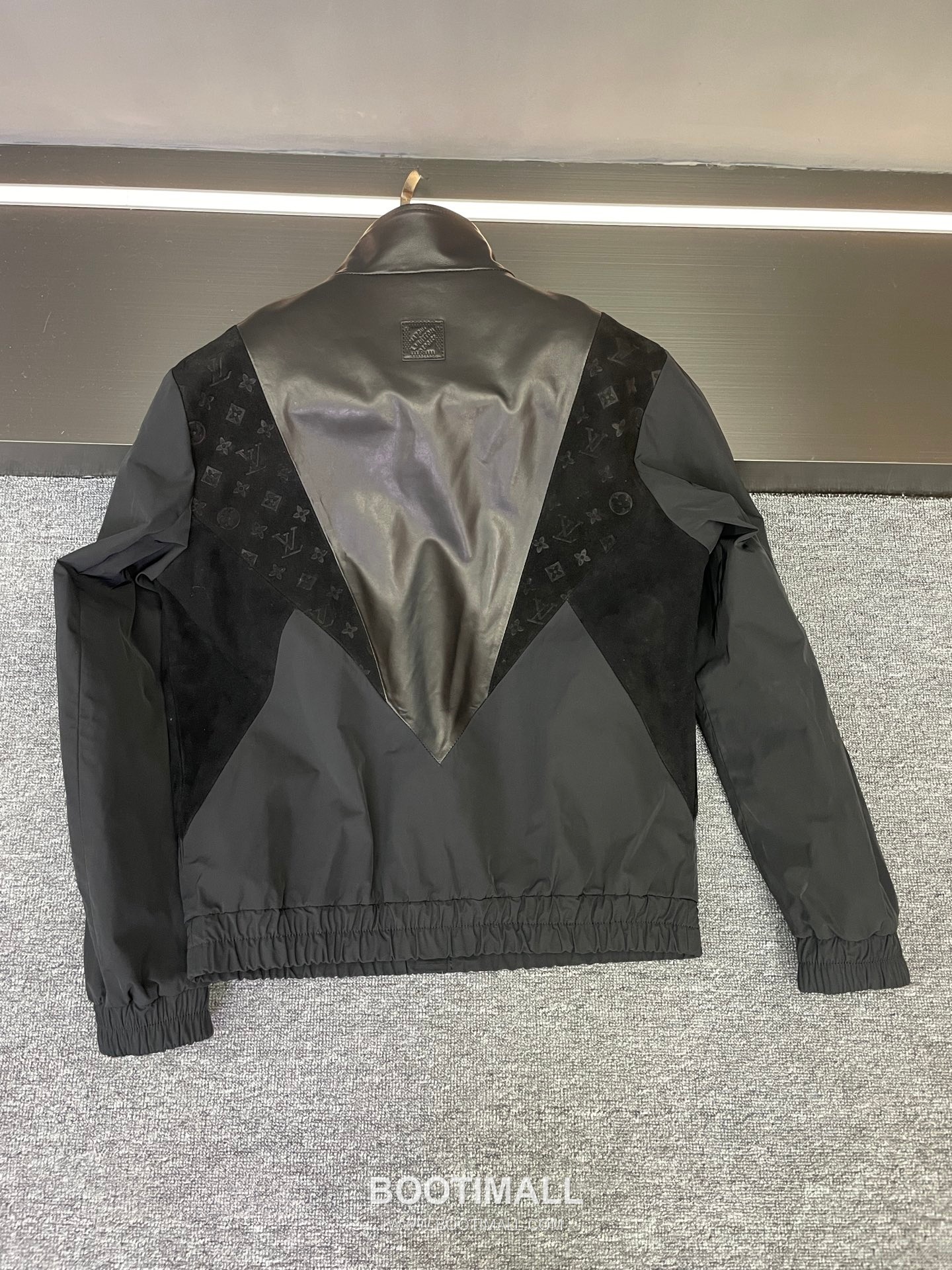 Louis Vuitton Lambskin Panel Jacket Lambskin, Polyester Black 루이비통 램스킨 패널 재킷 양가죽, 폴리에스터 블랙 9