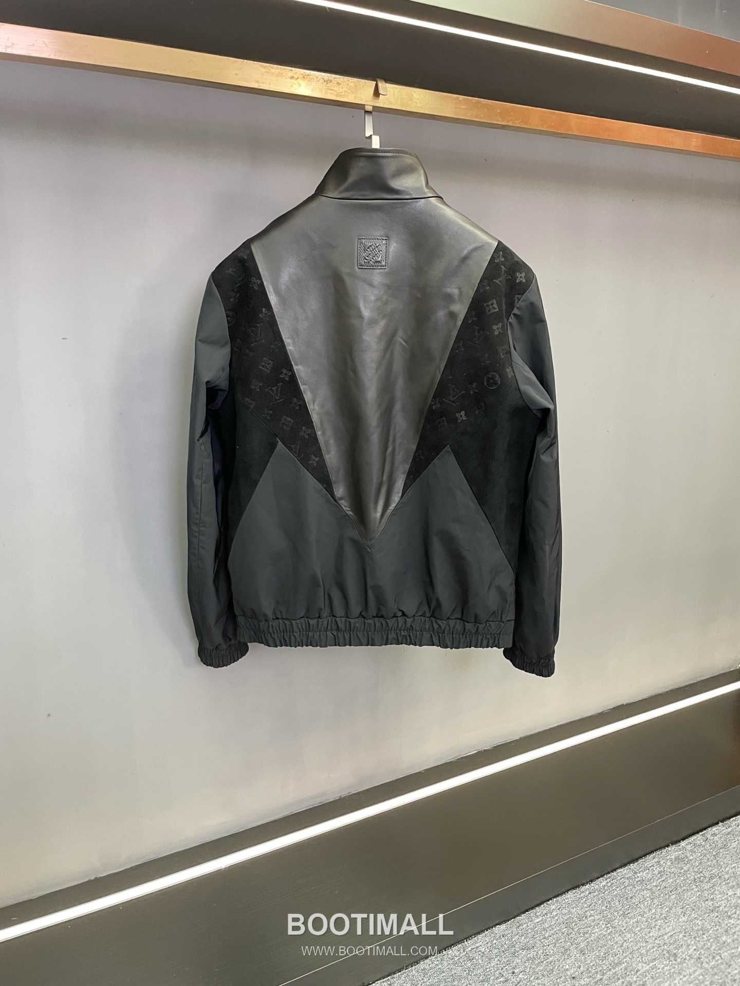 Louis Vuitton Lambskin Panel Jacket Lambskin, Polyester Black 루이비통 램스킨 패널 재킷 양가죽, 폴리에스터 블랙 17