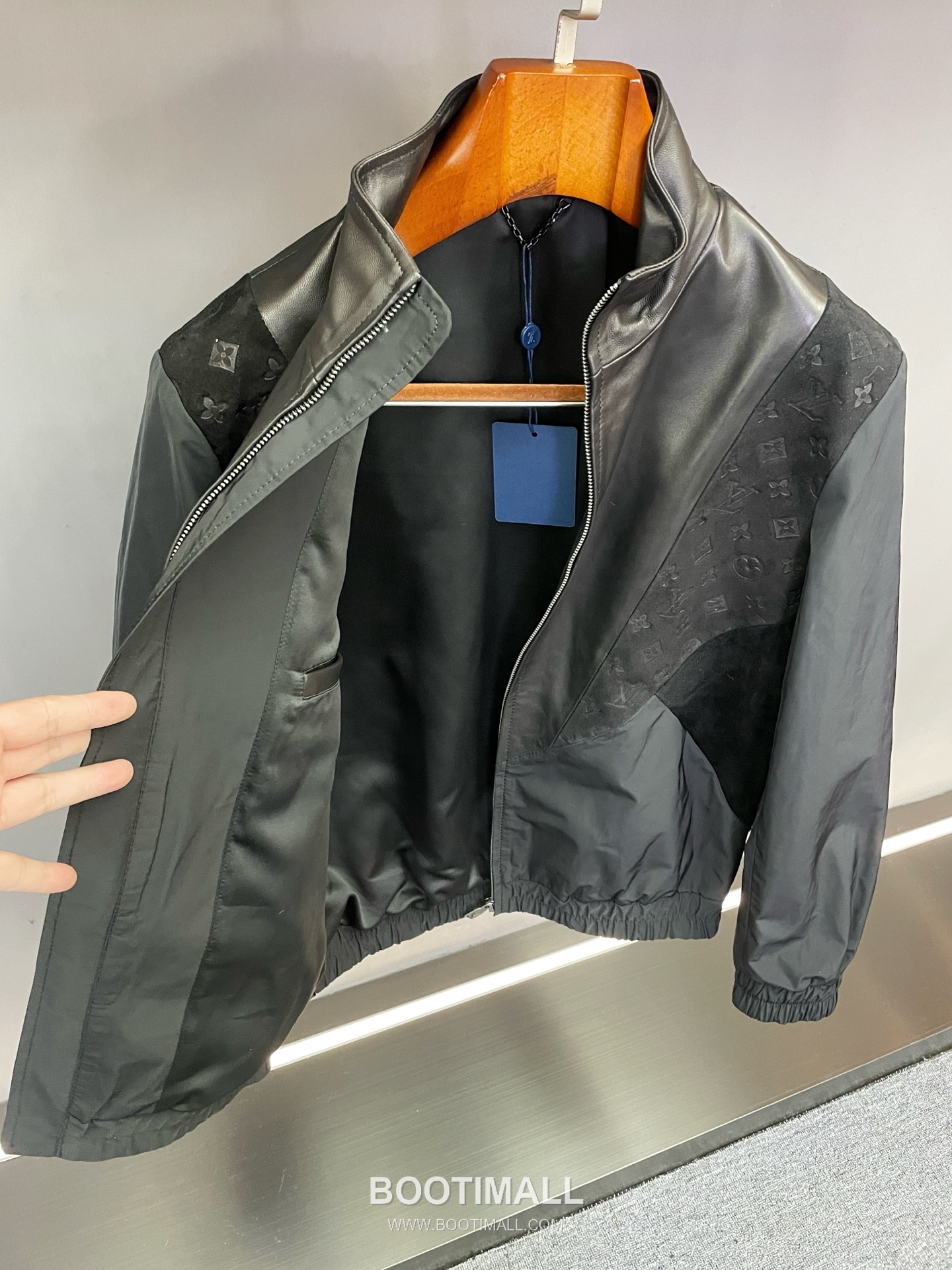 Louis Vuitton Lambskin Panel Jacket Lambskin, Polyester Black 루이비통 램스킨 패널 재킷 양가죽, 폴리에스터 블랙 18
