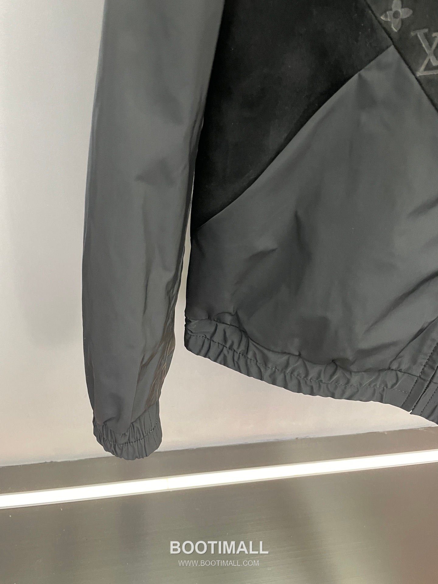 Louis Vuitton Lambskin Panel Jacket Lambskin, Polyester Black 루이비통 램스킨 패널 재킷 양가죽, 폴리에스터 블랙 21