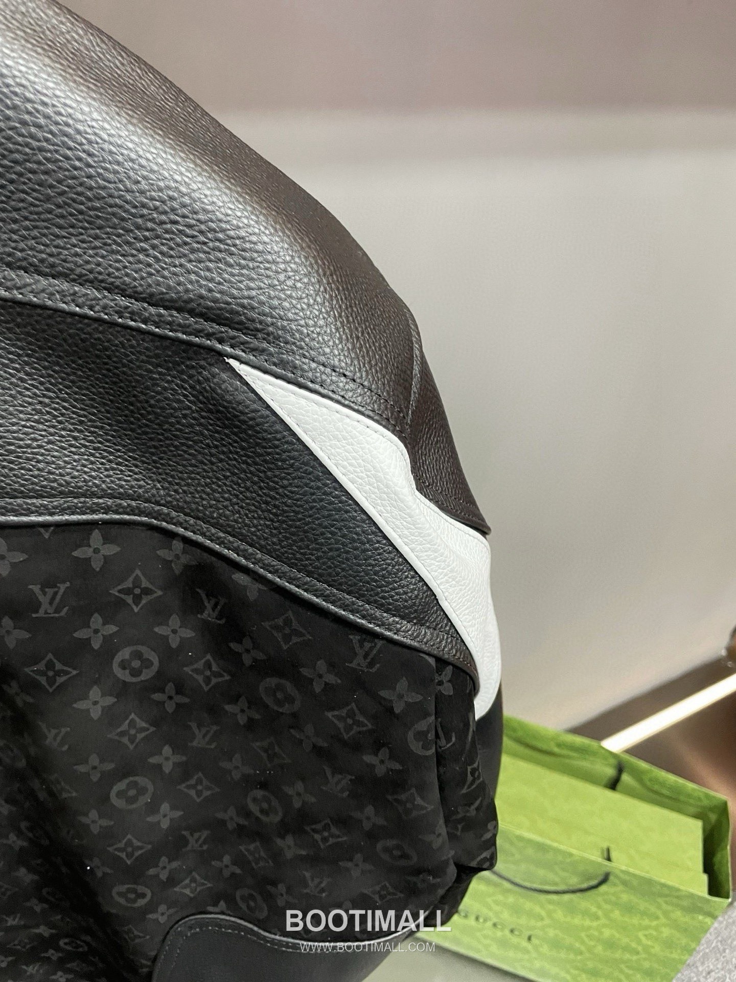 Louis Vuitton Biker Leather Jacket Calfskin Black 루이비통 바이커 가죽 재킷 송아지가죽 블랙 24