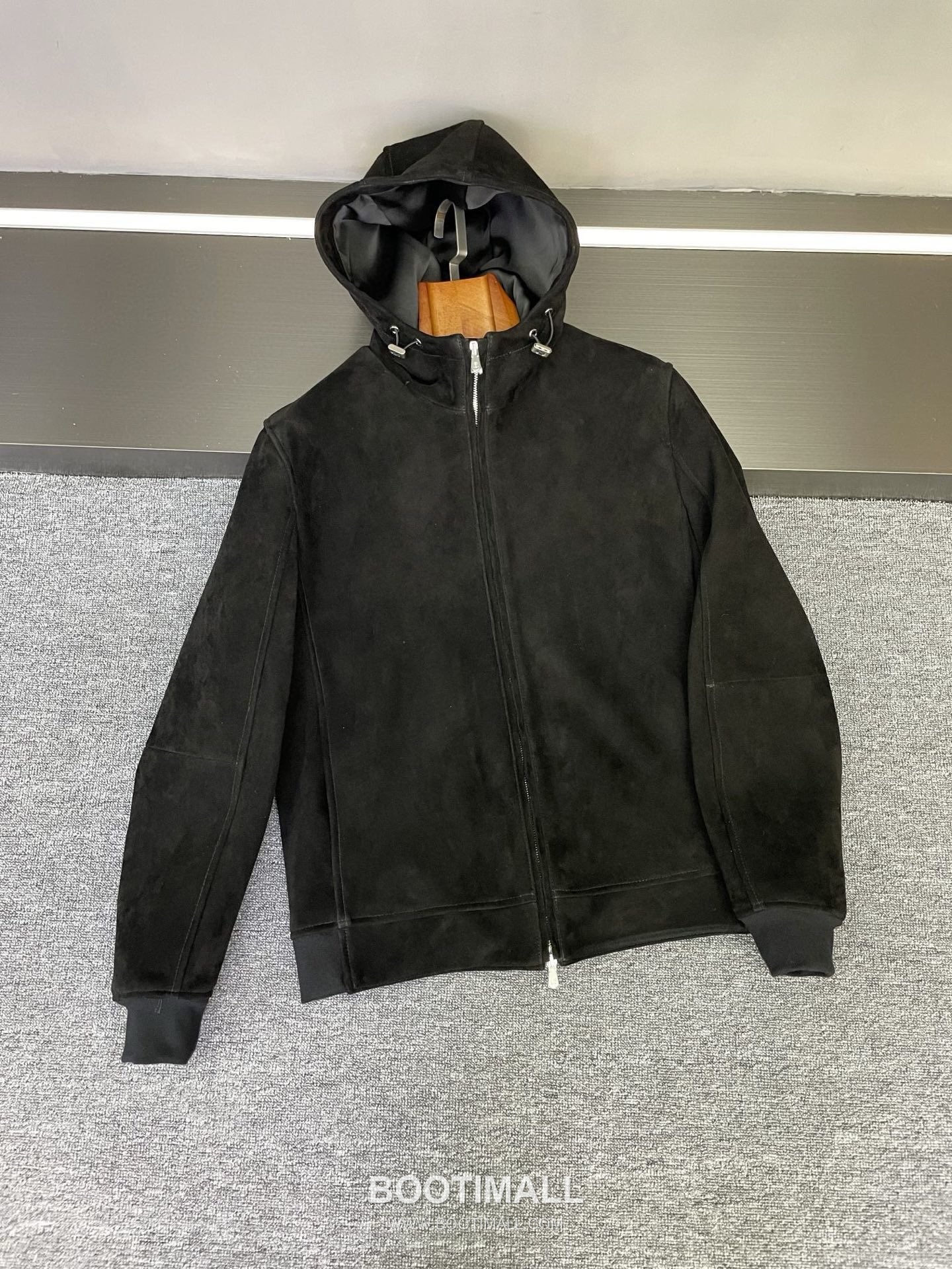 Brunello Cucinelli Suede Lambskin Hooded Black Jacket 브루넬로 쿠치넬리 스웨이드 램스킨 후드 블랙 자켓 1