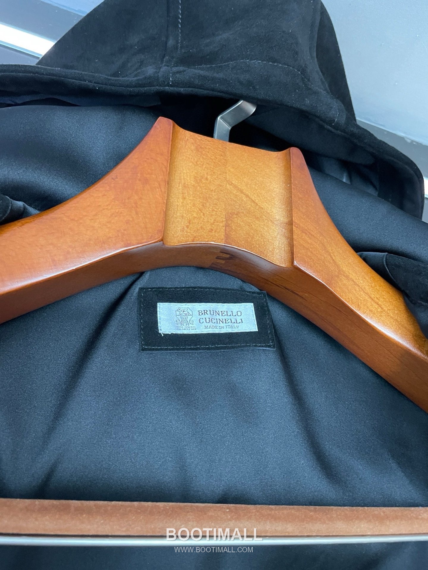 Brunello Cucinelli Suede Lambskin Hooded Black Jacket 브루넬로 쿠치넬리 스웨이드 램스킨 후드 블랙 자켓 4