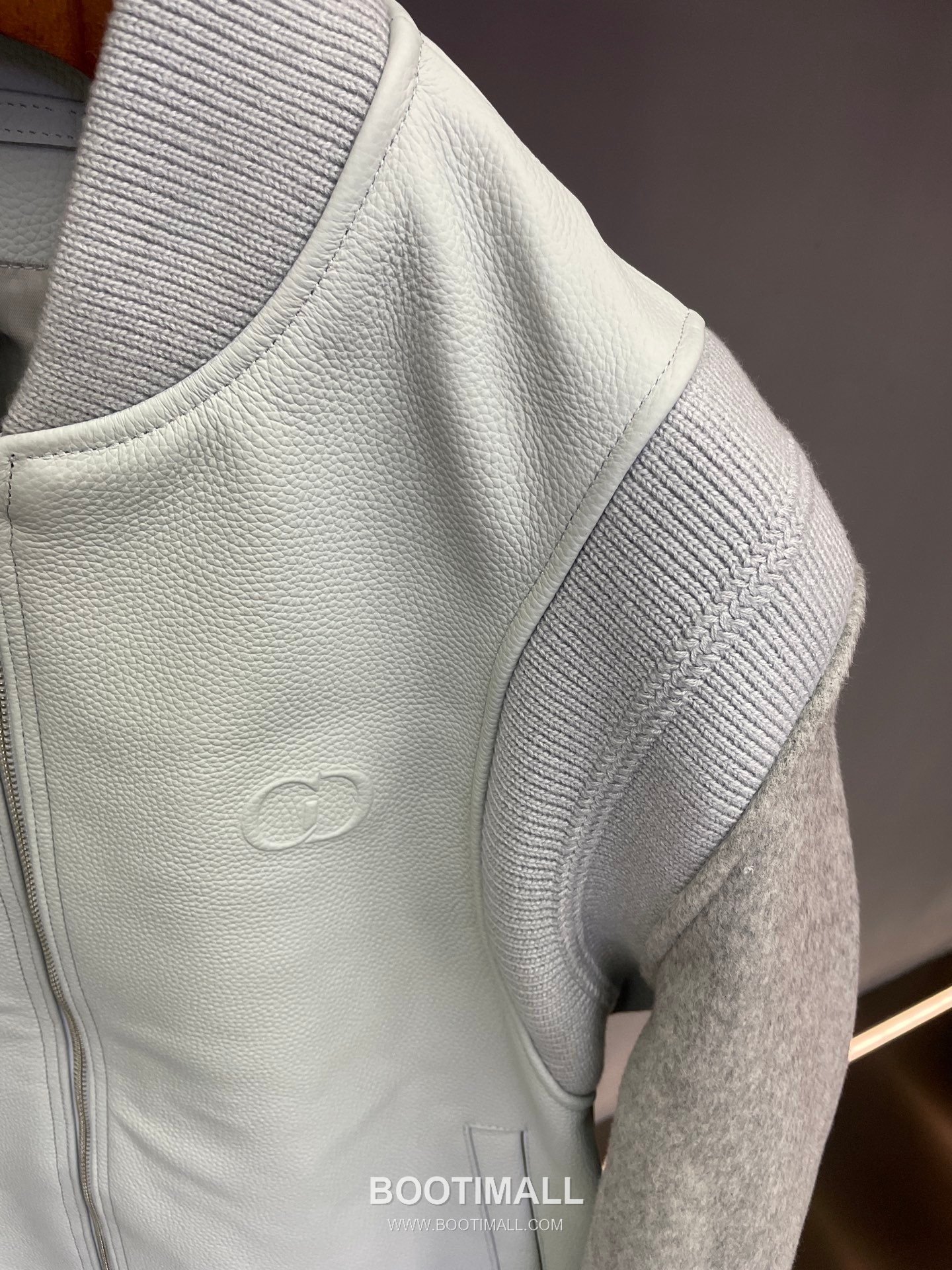 Dior CD Logo Embossed Calfskin Calfskin, Cashmere Light Blue Jacket 디올 CD 로고 엠보스드 카프스킨 캐시미어 라이트 블루 자켓 10