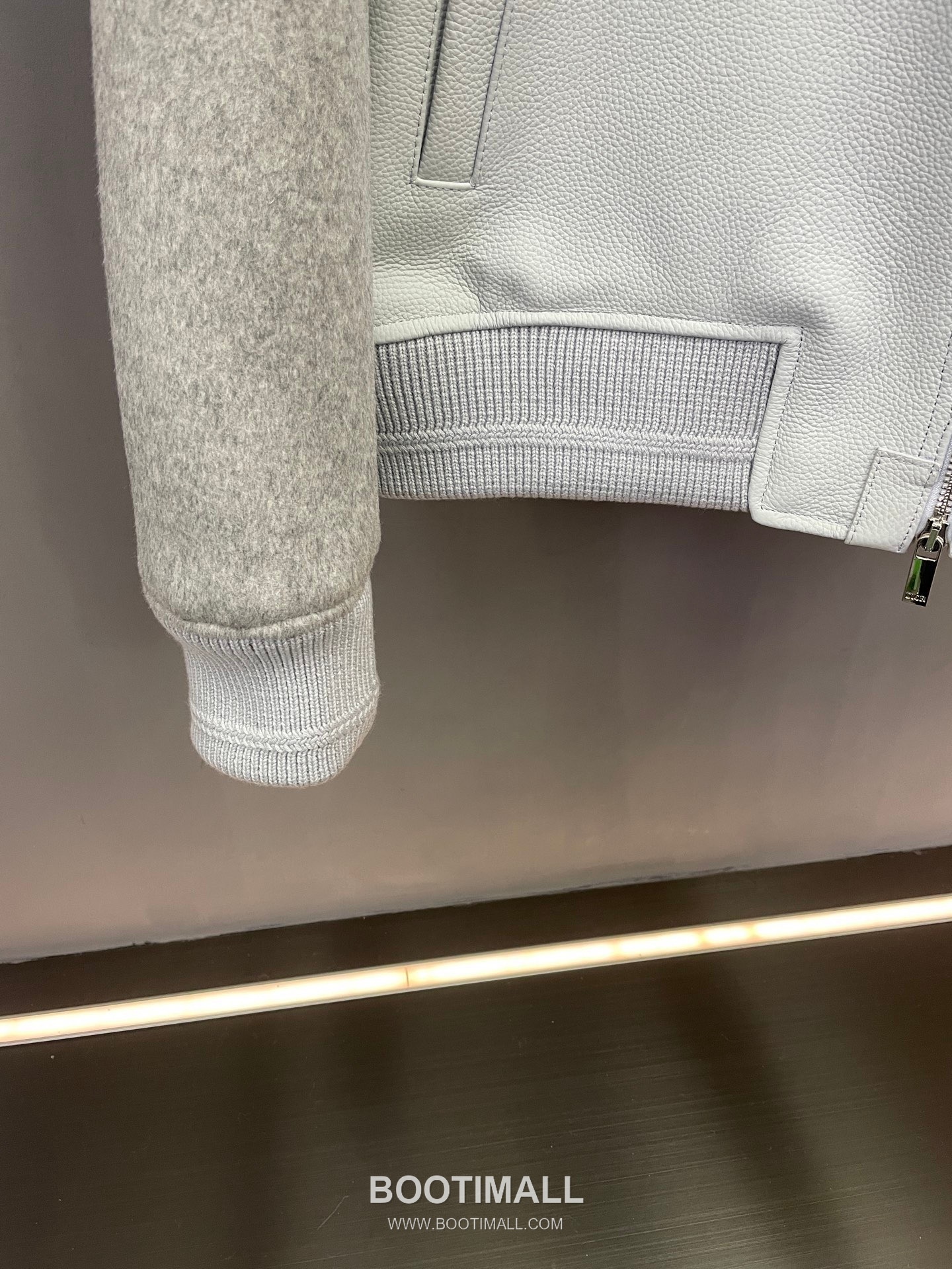 Dior CD Logo Embossed Calfskin Calfskin, Cashmere Light Blue Jacket 디올 CD 로고 엠보스드 카프스킨 캐시미어 라이트 블루 자켓 14