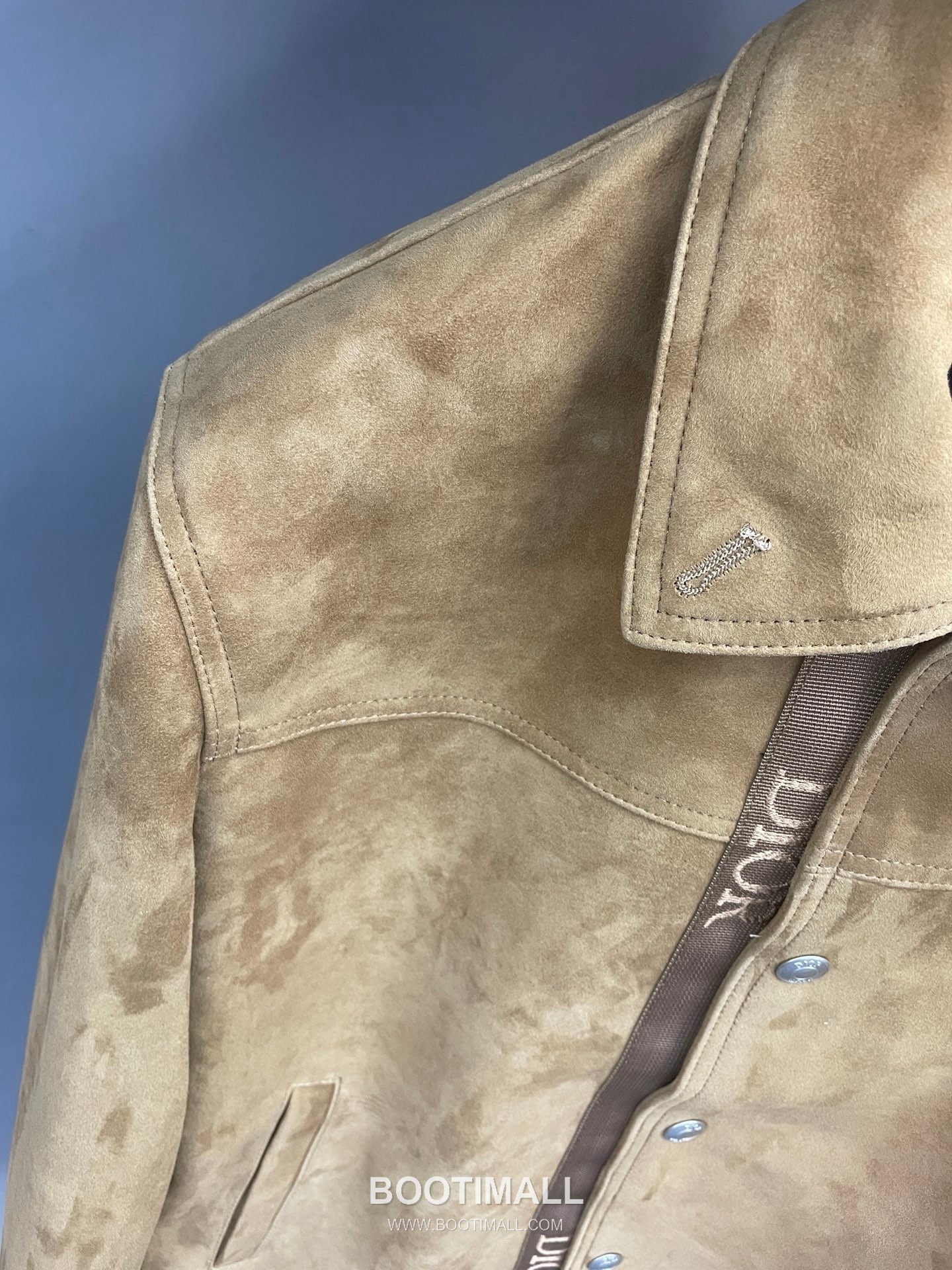 Dior 2026 S/S Suede Lambskin Khaki Leather Jacket 디올 2026 S/S 스웨이드 양가죽 카키 가죽 자켓 17