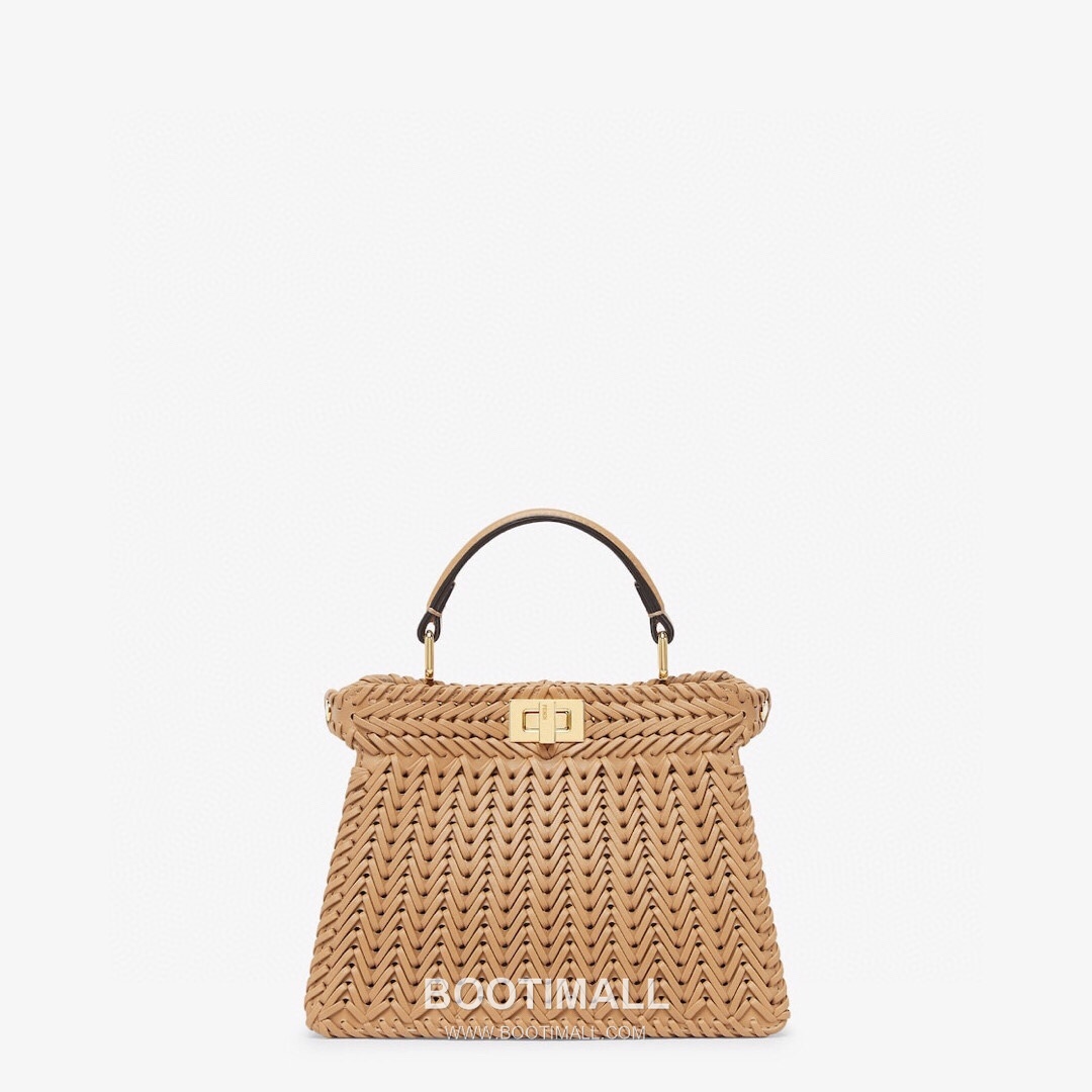 Fendi Peekaboo ISeeU Mini Leather Black Top Handle Bag 펜디 피카부 아이씨유 미니 가죽 블랙 탑핸들백 20cm 2