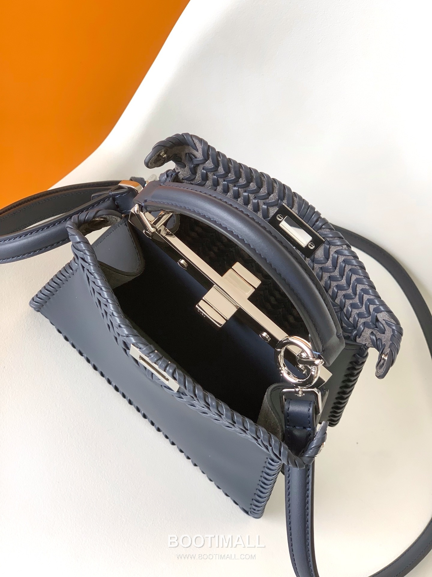 Fendi Peekaboo ISeeU Mini Leather Black Top Handle Bag 펜디 피카부 아이씨유 미니 가죽 블랙 탑핸들백 20cm 13