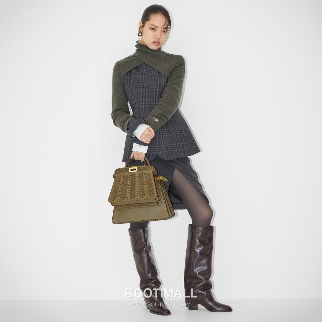 Fendi Peekaboo ISeeU Leather Top Handle Bag 펜디 피카부 아이씨유 가죽 탑핸들백 27cm 8