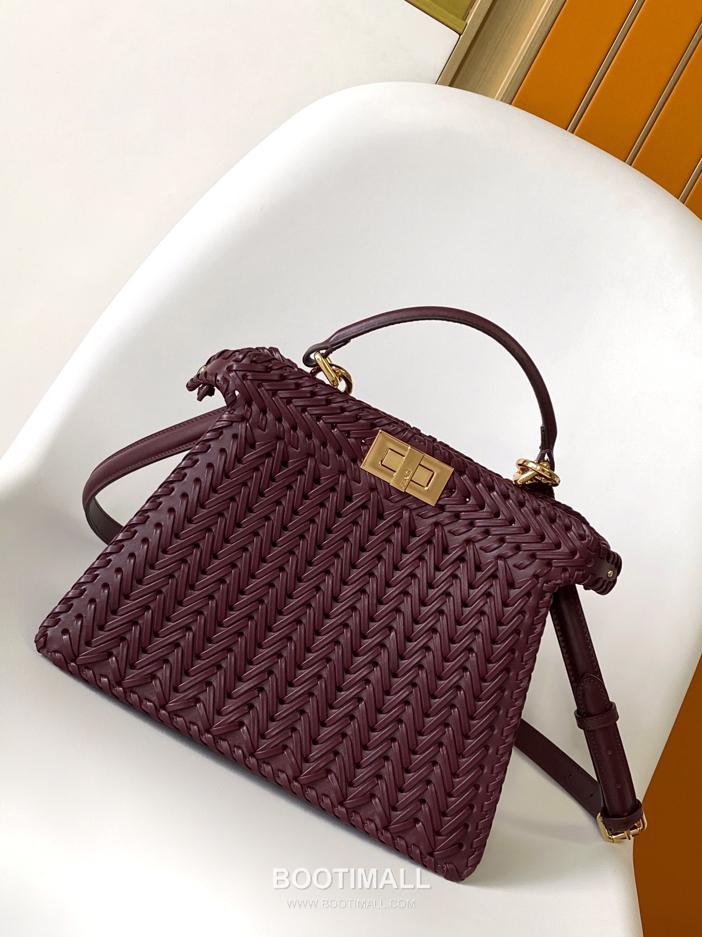 Fendi Peekaboo ISeeU Braided Imported Leather Top Handle Bag 펜디 피카부 아이씨유 브레이디드 수입 가죽 탑핸들백 27cm 7