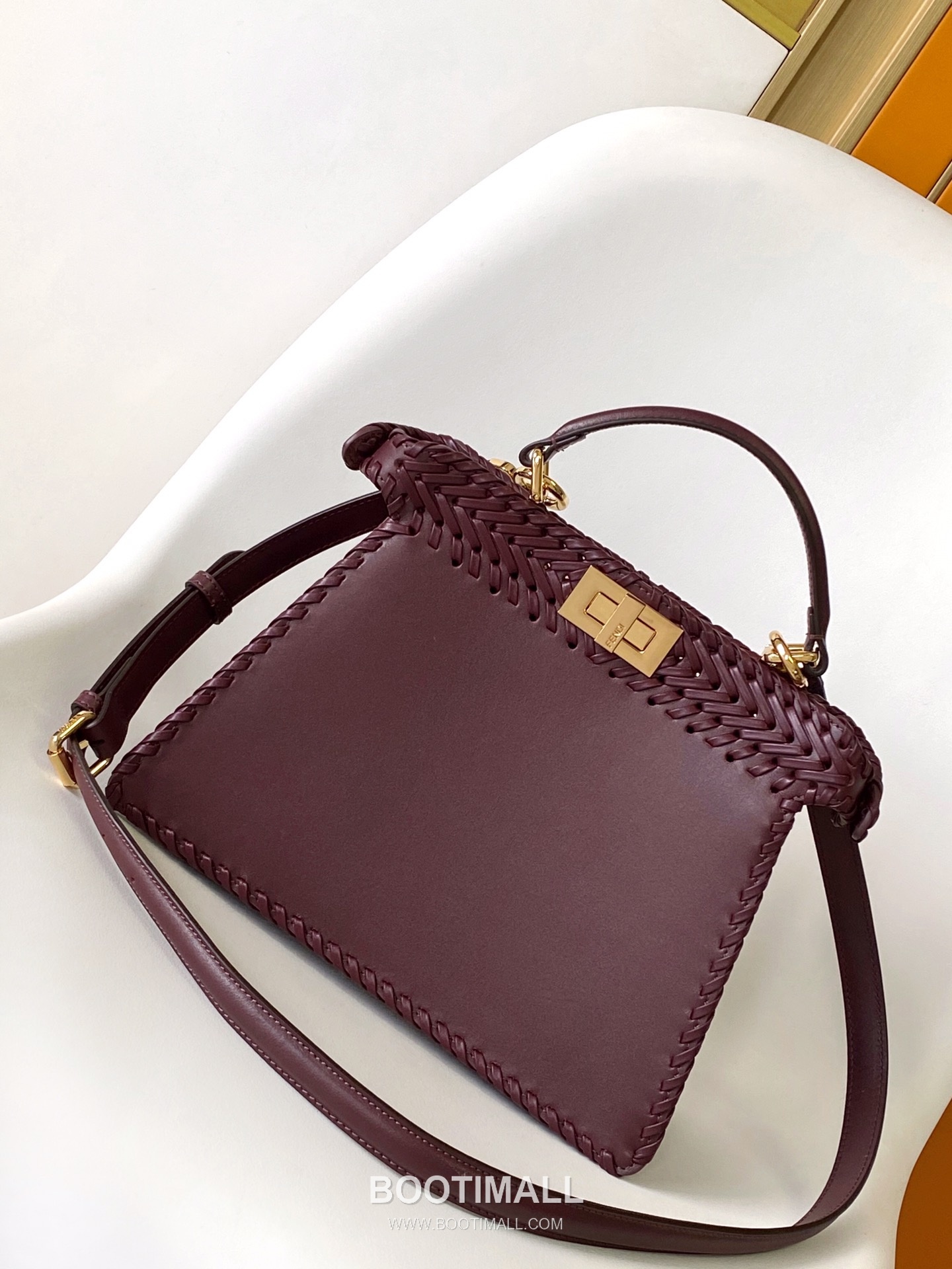 Fendi Peekaboo ISeeU Braided Imported Leather Top Handle Bag 펜디 피카부 아이씨유 브레이디드 수입 가죽 탑핸들백 27cm 8