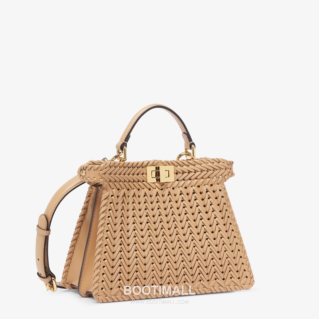 Fendi Peekaboo ISeeU Leather Top Handle Bag 펜디 피카부 아이씨유 가죽 탑핸들백 27cm 2