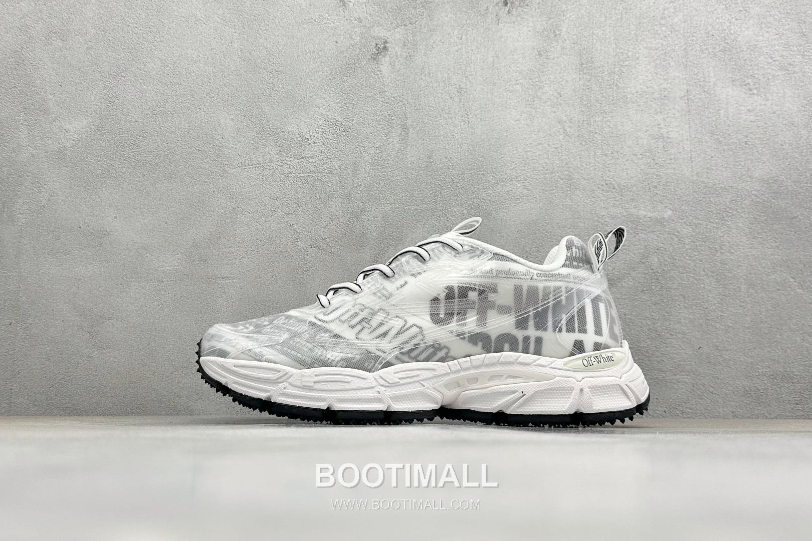 Off-White Arrow 3D-Printed Runner Mixed Materials White Sneakers 디센트 다운 애로우 3D 프린트 러너 혼합 소재 화이트 스니커즈 1