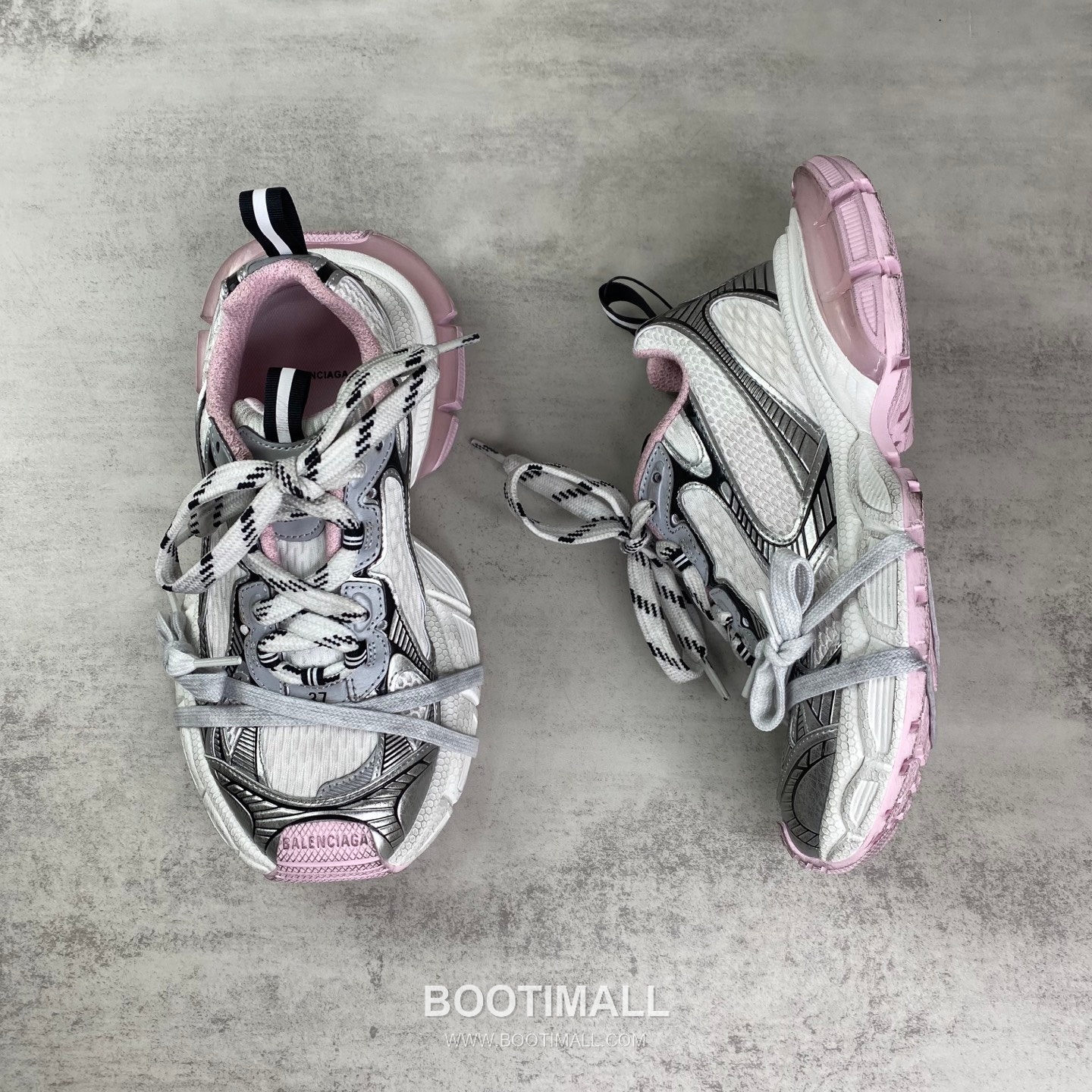 Balenciaga 3XL Distressed Runner Mesh Chunky Sneakers 발렌시아가 3XL 디스트레스드 러너 메쉬 청키 스니커즈 3