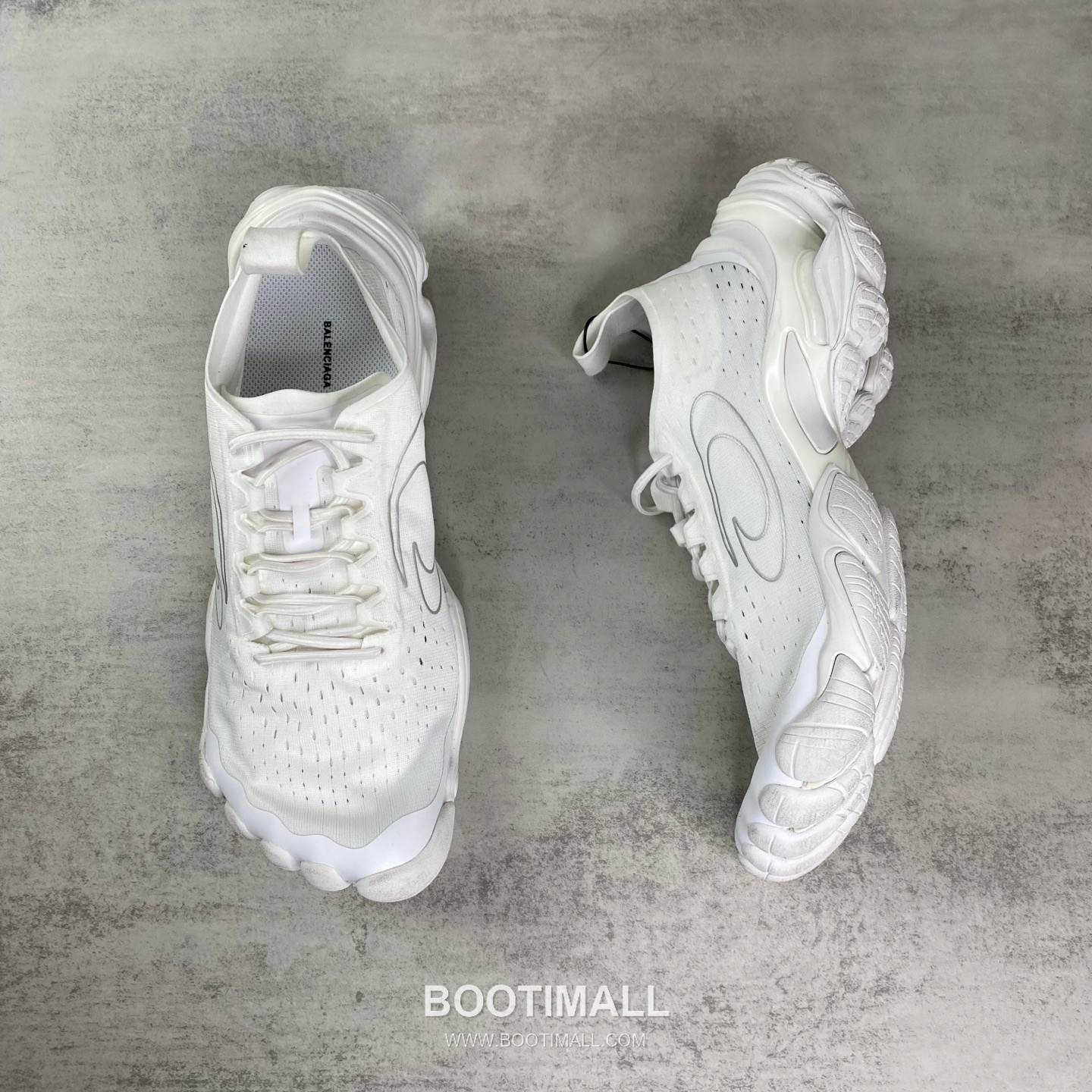 Balenciaga Anatomic Runner Five-Toe Low Sneakers 발렌시아가 아나토믹 러너 파이브토 로우 스니커즈 3