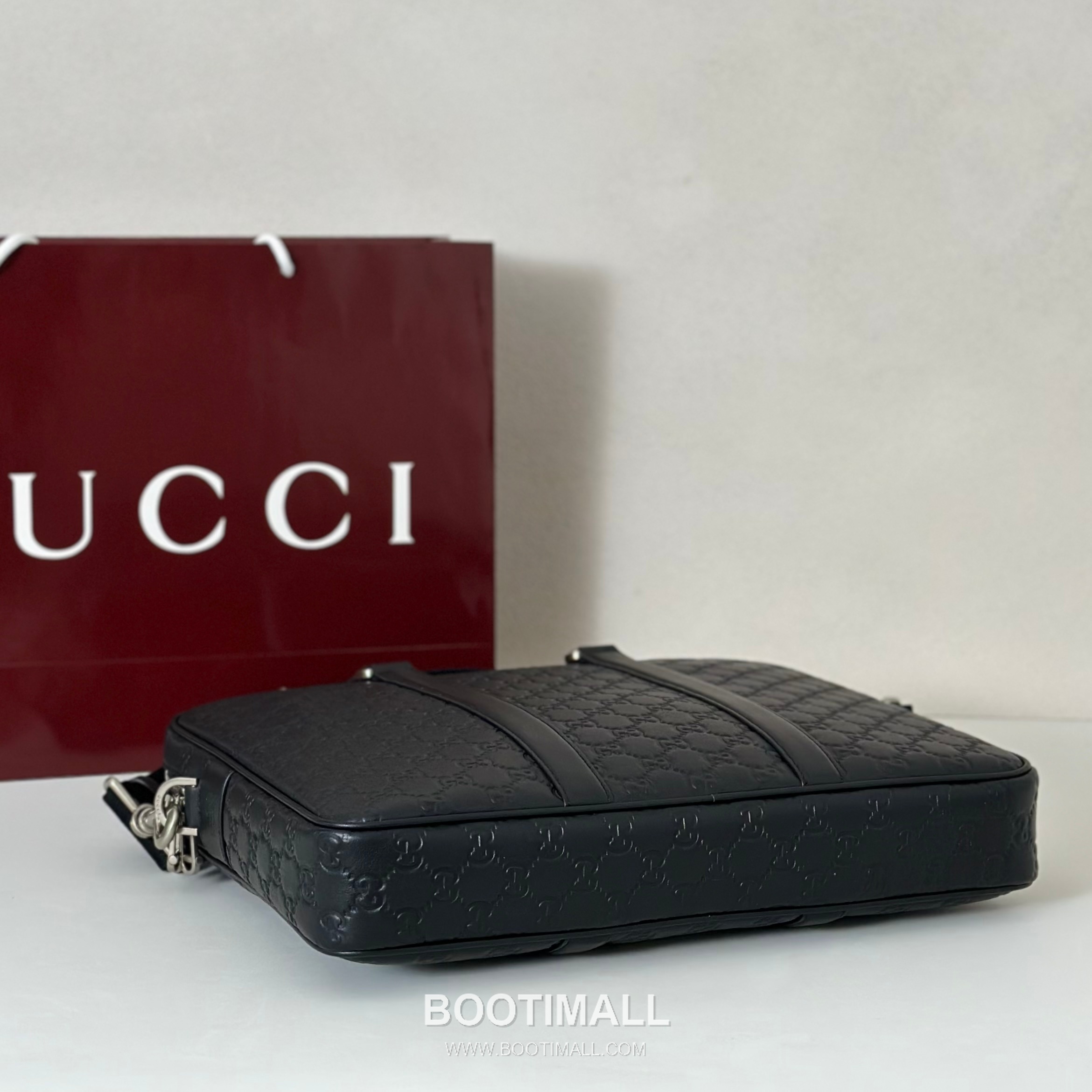 Gucci GG Emblem Embossed Briefcase Glossy Leather Black 구찌 GG 엠블럼 엠보스드 브리프케이스 글로시 레더 블랙 37cm 4