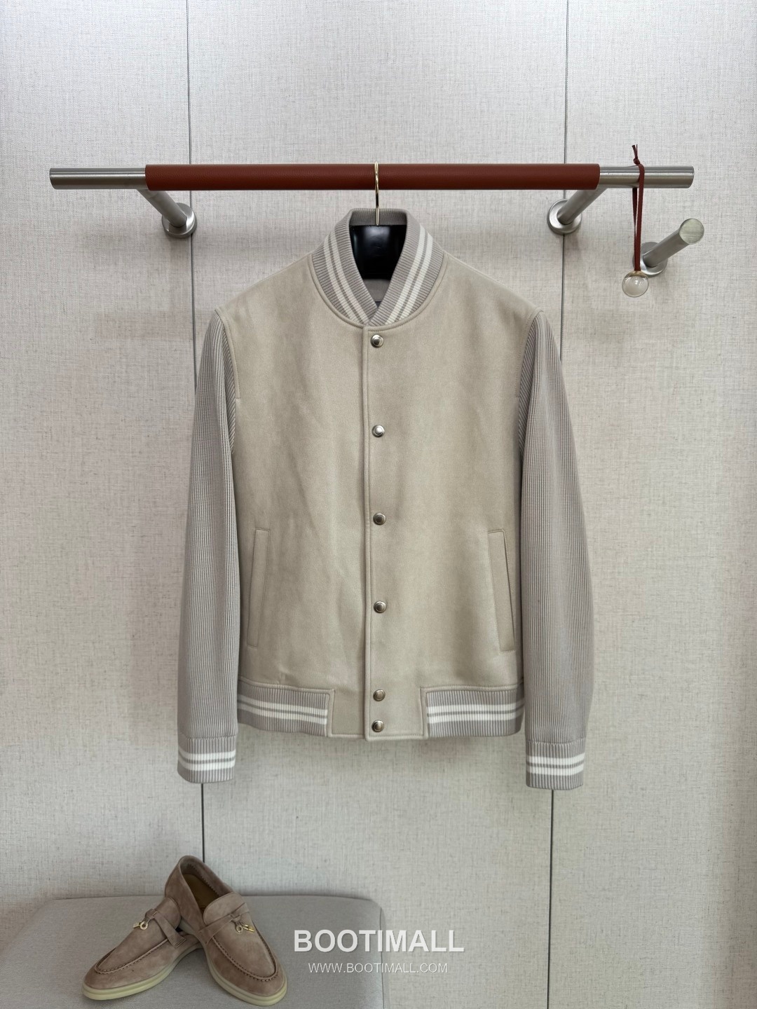 Brunello Cucinelli Varsity Snap Jacket Blend Fabric Beige 브루넬로 쿠치넬리 바시티 스냅 재킷 혼방 원단 베이지 1