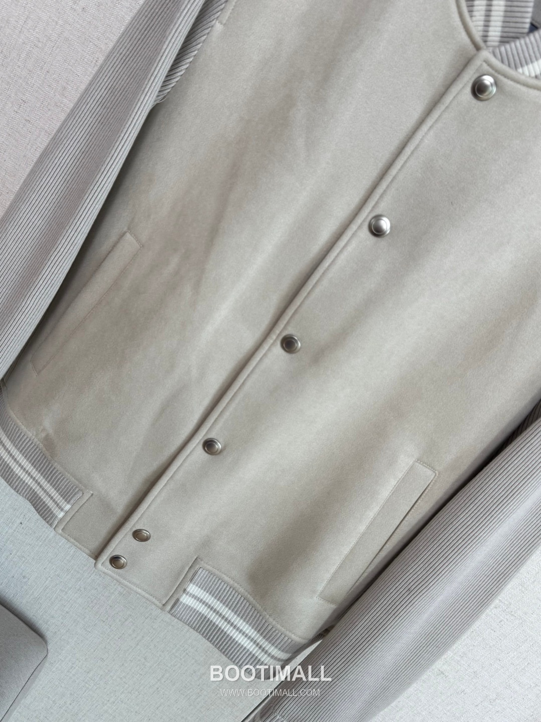 Brunello Cucinelli Varsity Snap Jacket Blend Fabric Beige 브루넬로 쿠치넬리 바시티 스냅 재킷 혼방 원단 베이지 4