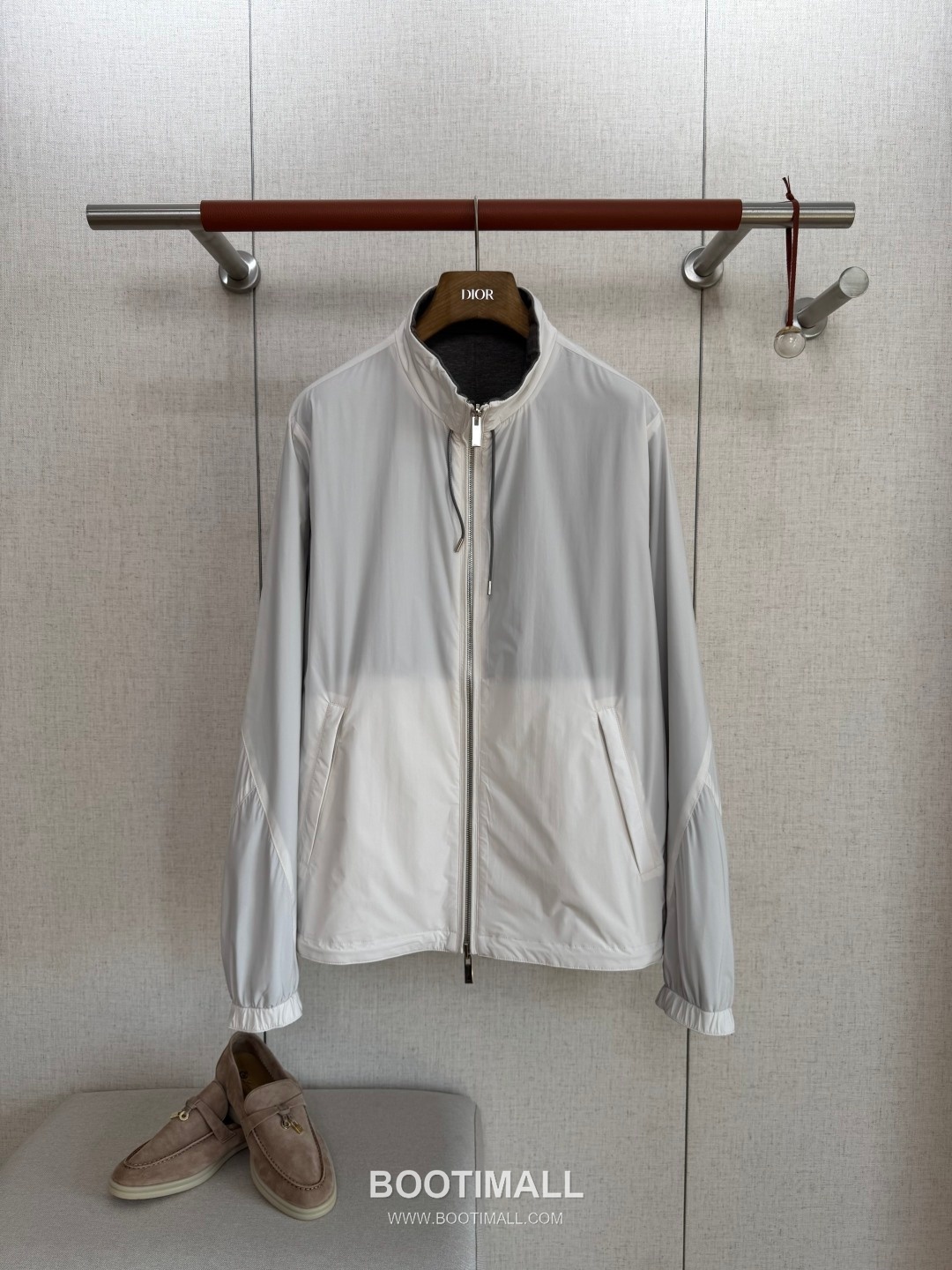 Zegna Brezza Reversible Waist-Cinched Microfiber Army Green Jacket 제냐 브레짜 리버서블 웨이스트 신치드 마이크로파이버 카키 재킷 1