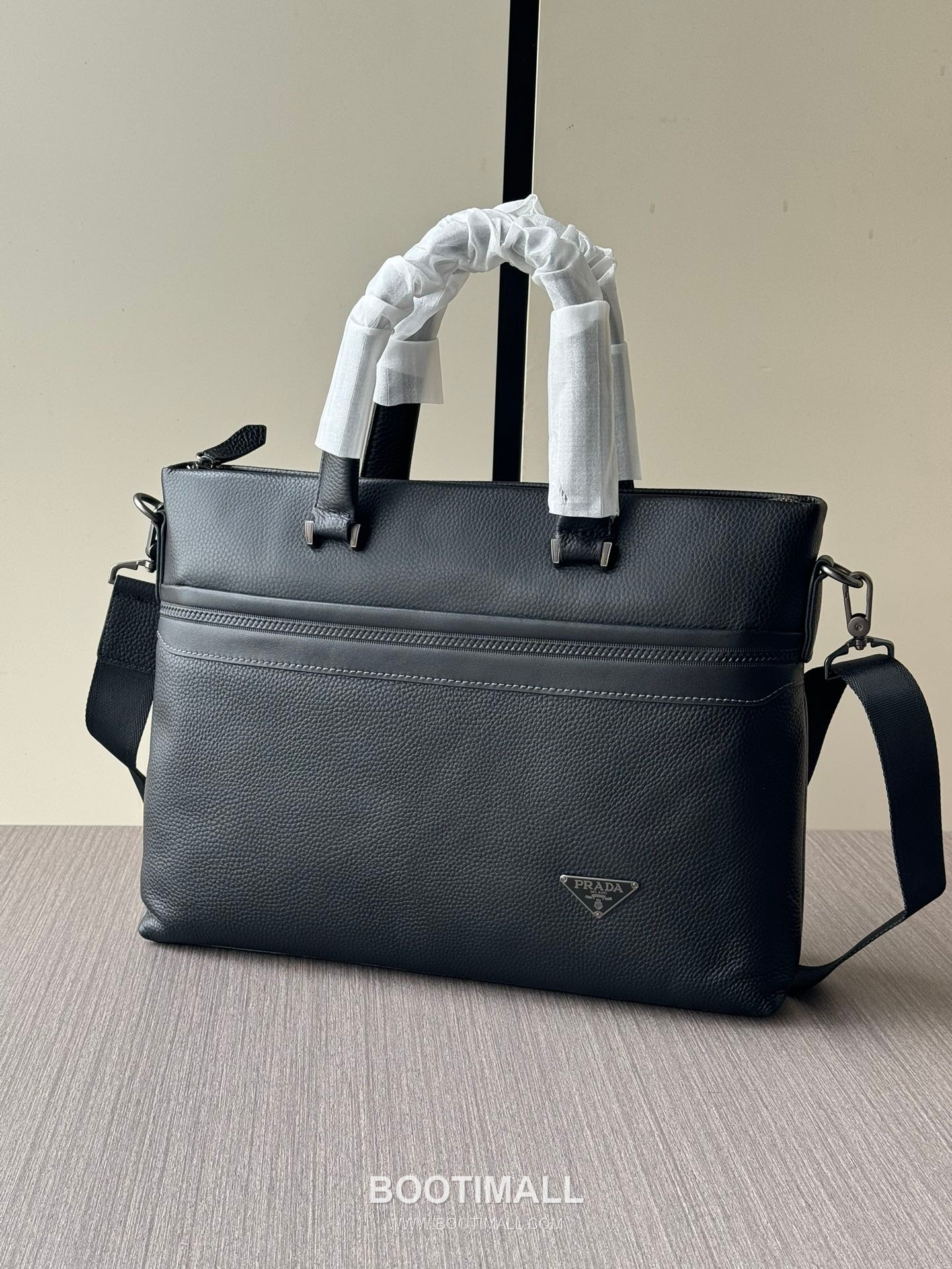 Prada 9900-1A Pebbled Briefcase Italian Calfskin Black 프라다 9900-1A 페블 브리프케이스 이탈리아 카프스킨 블랙 38cm 3
