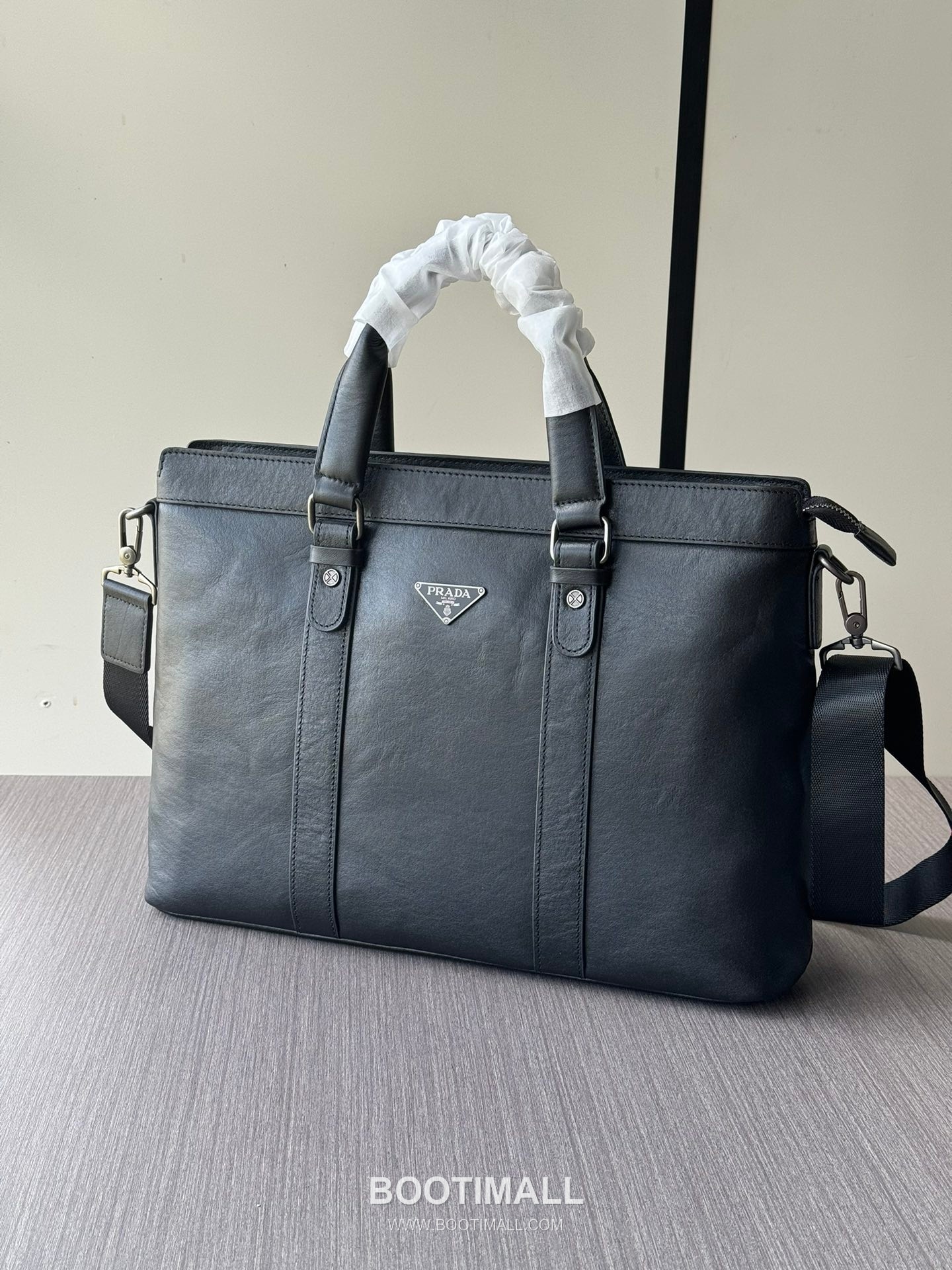 Prada 321A Calfskin Briefcase Grained Black 프라다 321A 카프스킨 브리프케이스 그레인드 블랙 39cm 1