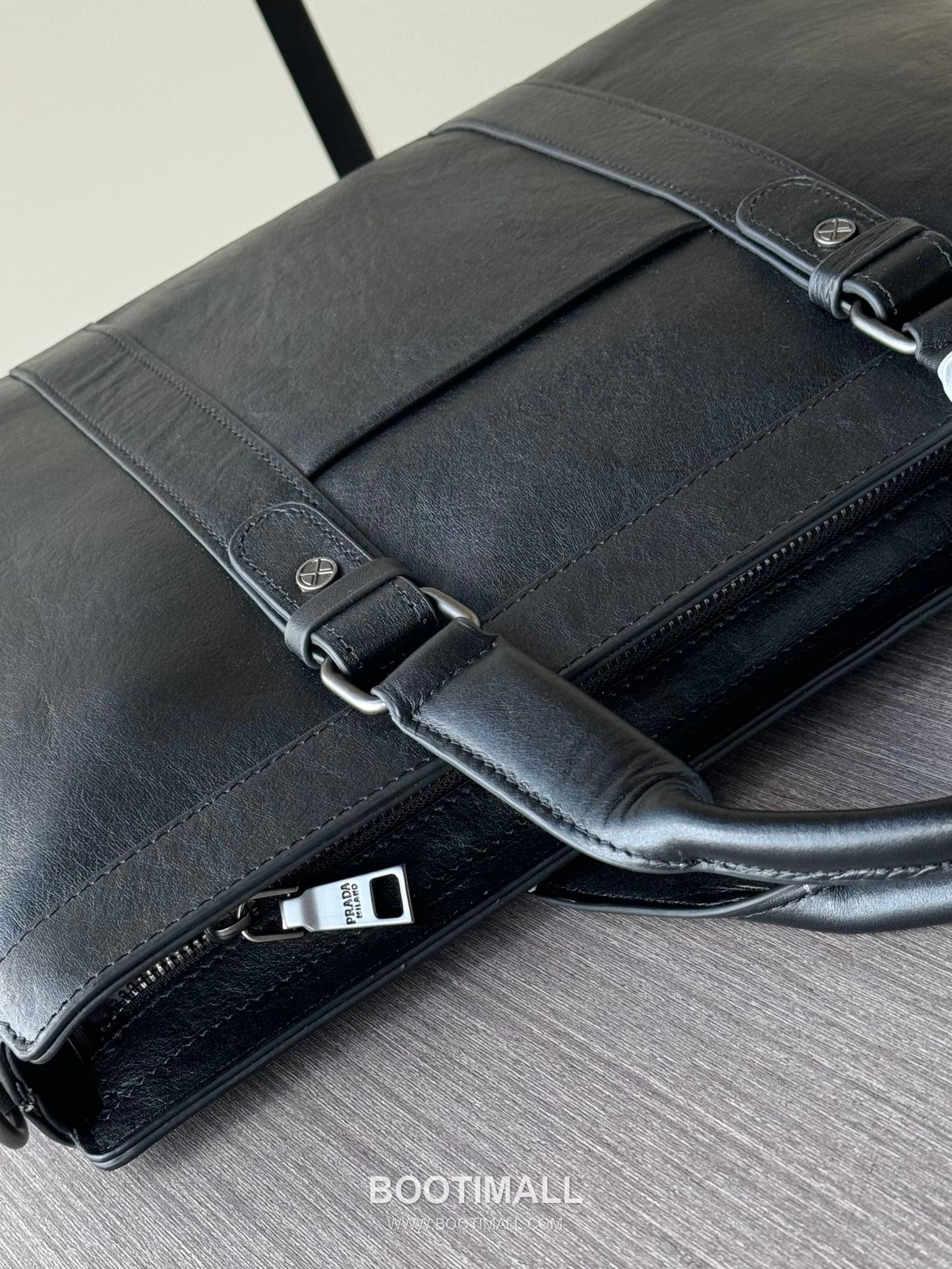 Prada 321A Calfskin Briefcase Grained Black 프라다 321A 카프스킨 브리프케이스 그레인드 블랙 39cm 6