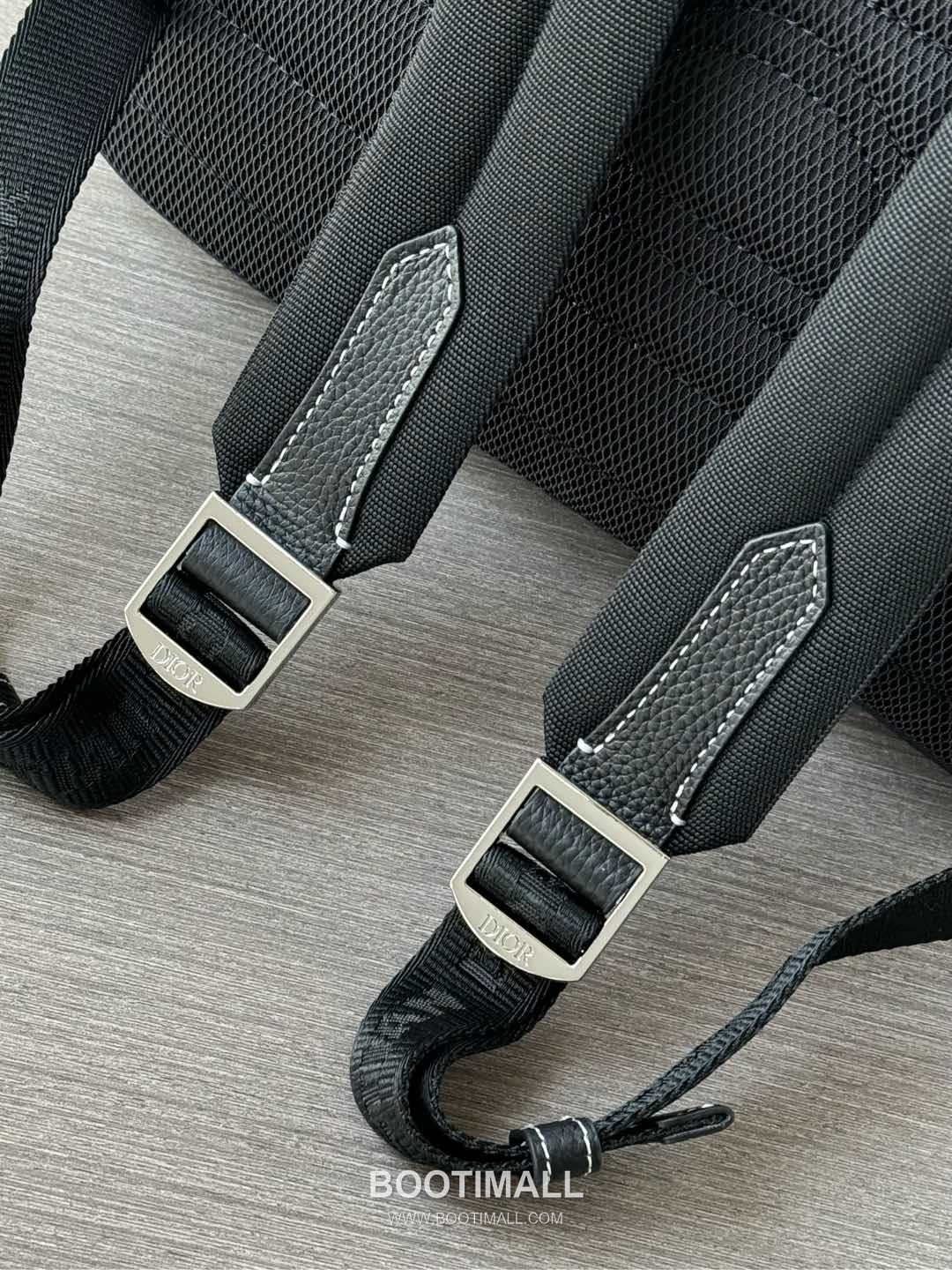 Dior Saddle Zip Backpack Grained Calfskin Black 디올 새들 지퍼 백팩 그레인드 카프스킨 블랙 43.5cm 5