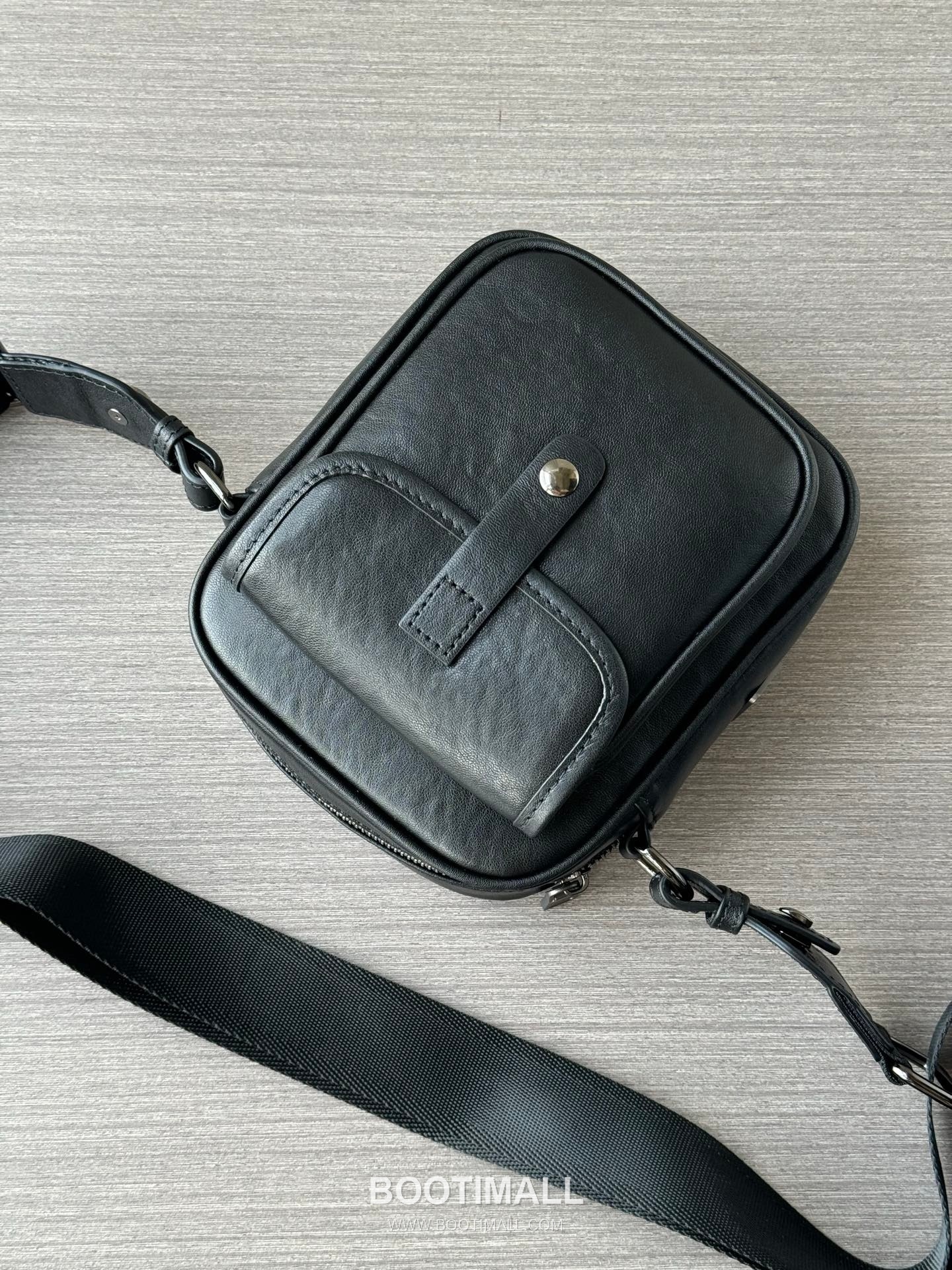 Prada 6886 Small Crossbody Vegetable-Tanned Calfskin Black Bag 프라다 6886 스몰 크로스백 베지터블 탠드 카프스킨 블랙 19cm 6
