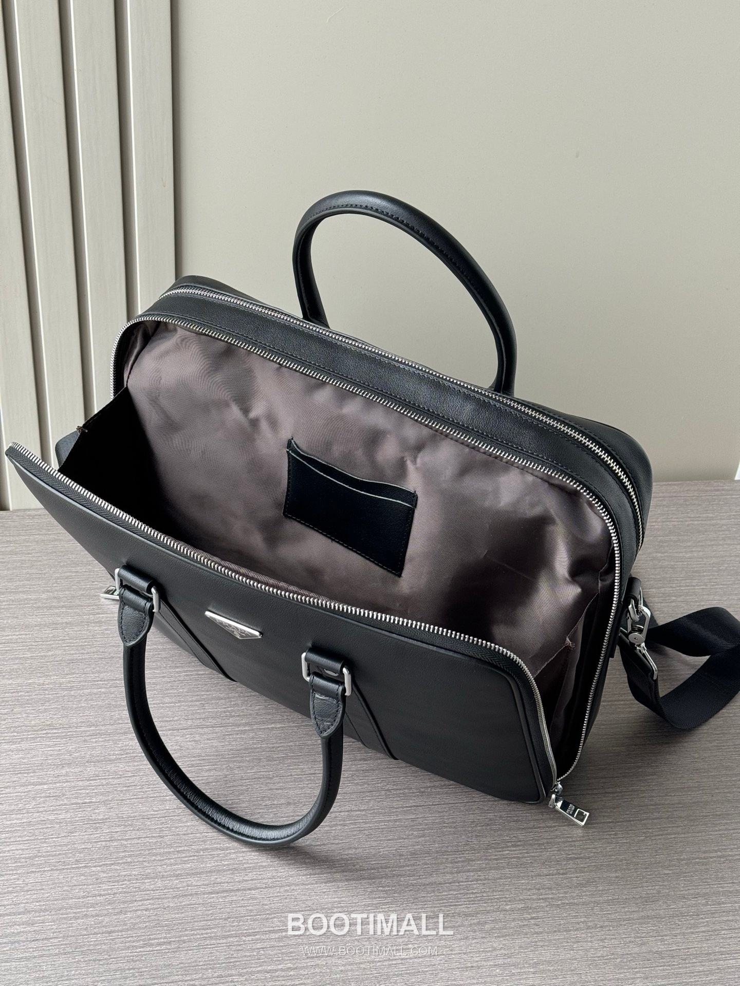 Prada 6048-3 Double-Zip Briefcase Vegetable-Tanned Calfskin Black 프라다 6048-3 더블 지퍼 브리프케이스 베지터블 탠드 카프스킨 블랙 39cm 8