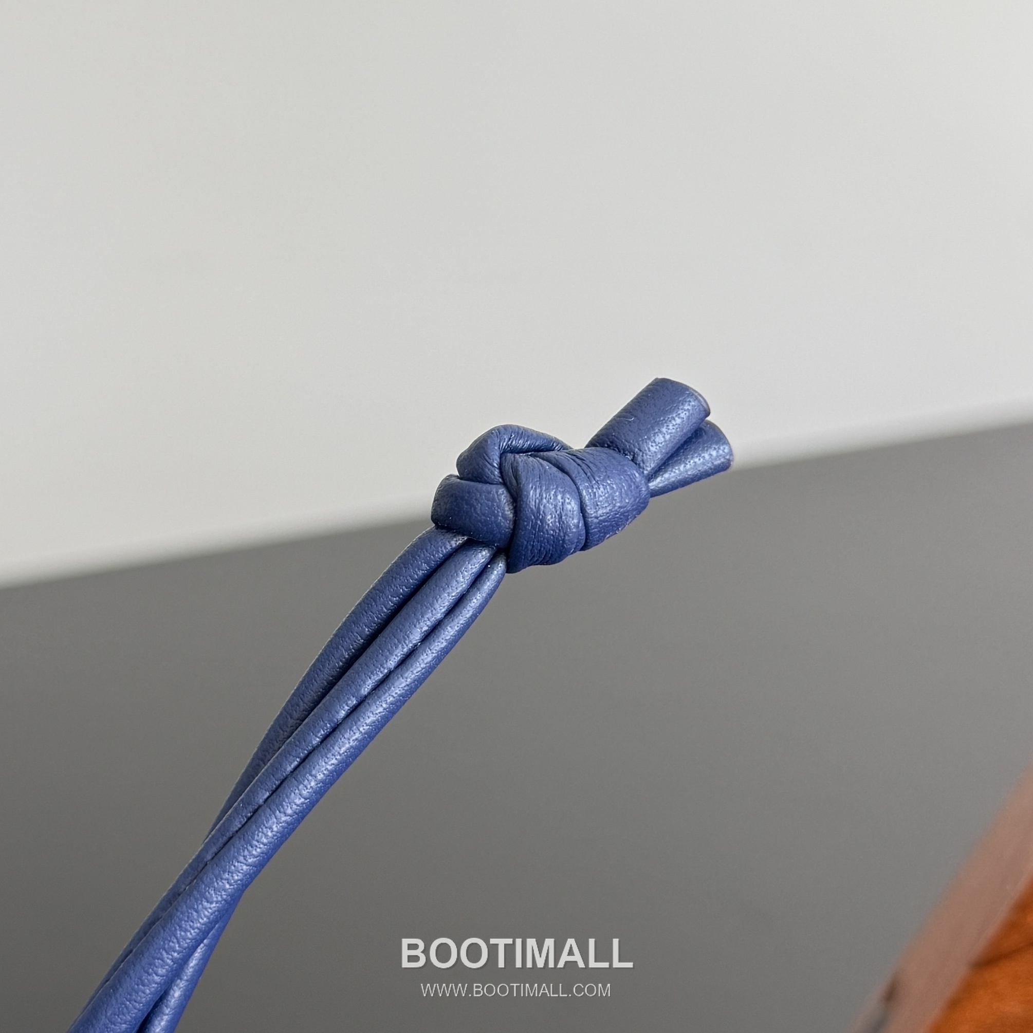 Bottega Veneta Intrecciato Dog Charm Leather Bag 보테가 베네타 인트레치아토 도그 참 가죽 백참 7.5×7×3cm 8