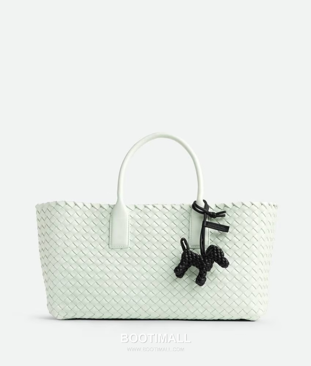 Bottega Veneta Intrecciato Dog Charm Leather Bag 보테가 베네타 인트레치아토 도그 참 가죽 백참 3