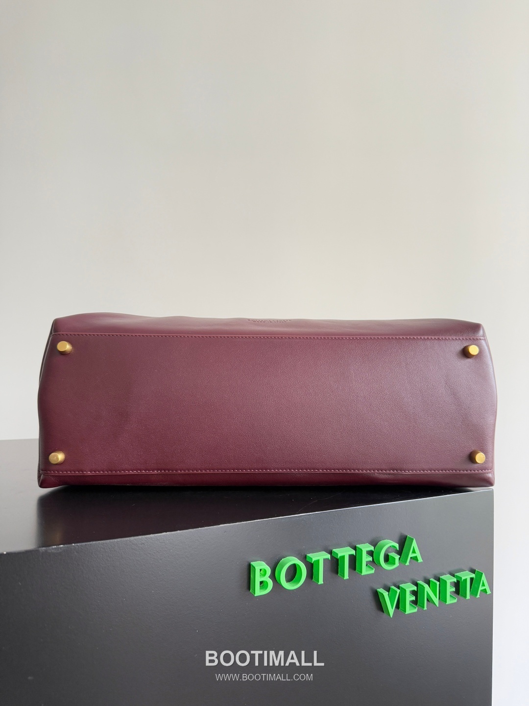 Bottega Veneta Ciao Intrecciato Smooth Calfskin Top Handle Bag 보테가 베네타 차오 인트레치아토 스무스 카프스킨 탑핸들백 42cm 5