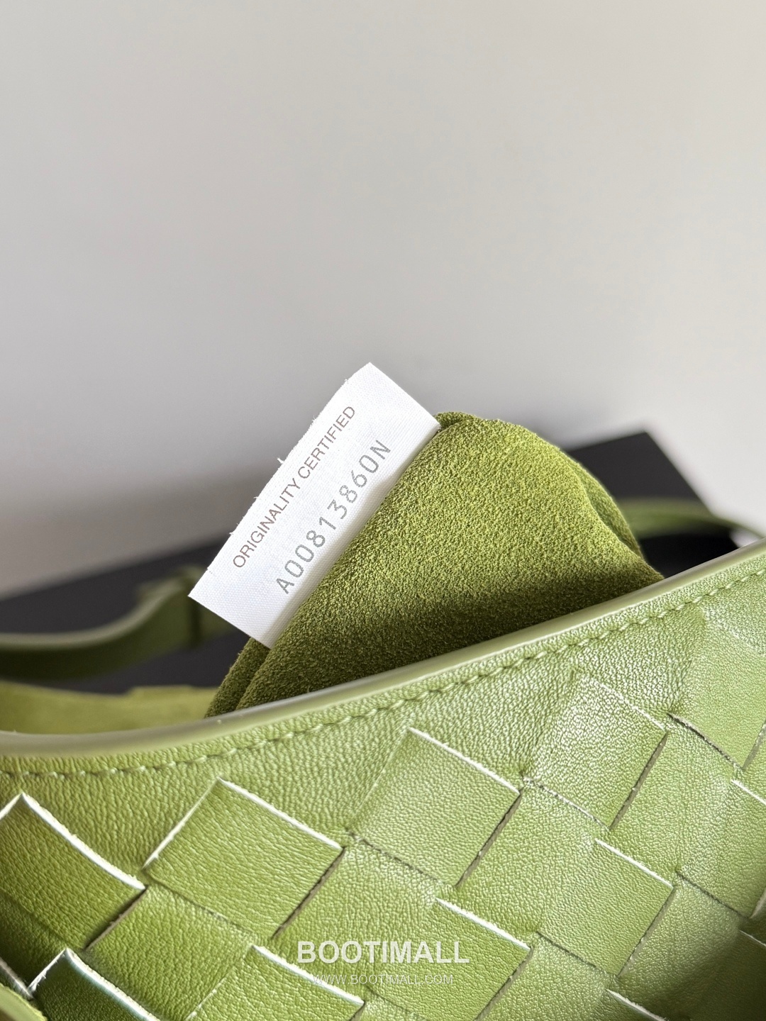 Bottega Veneta Ciao Intrecciato Smooth Calfskin Top Handle Bag 보테가 베네타 차오 인트레치아토 스무스 카프스킨 탑핸들백 42cm 8