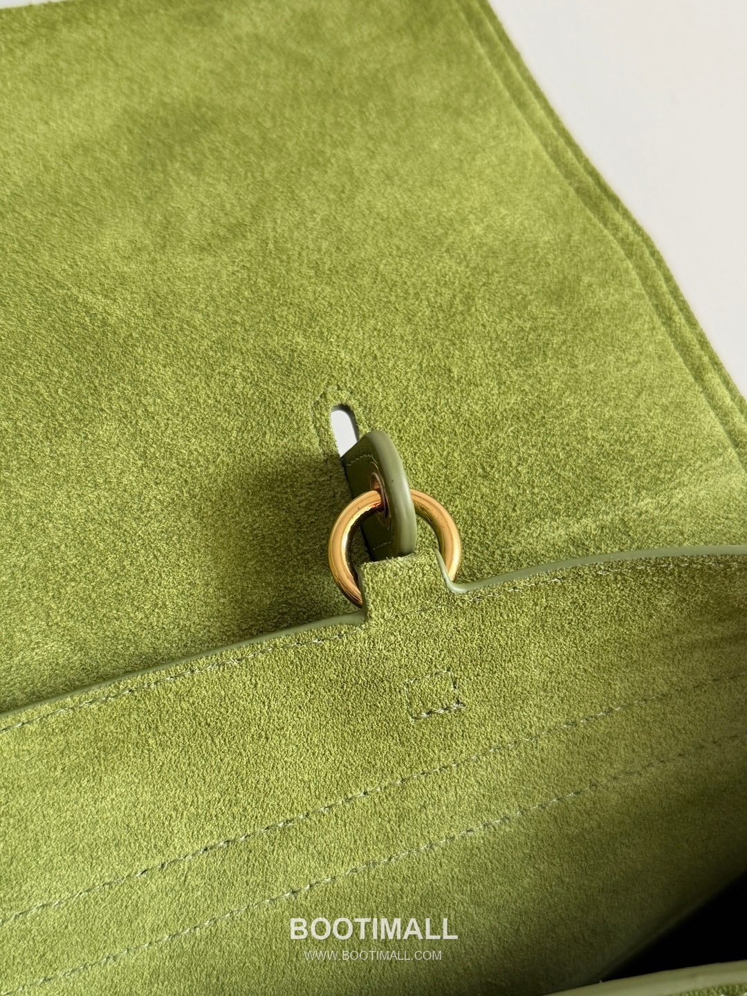 Bottega Veneta Ciao Intrecciato Smooth Calfskin Top Handle Bag 보테가 베네타 차오 인트레치아토 스무스 카프스킨 탑핸들백 42cm 16