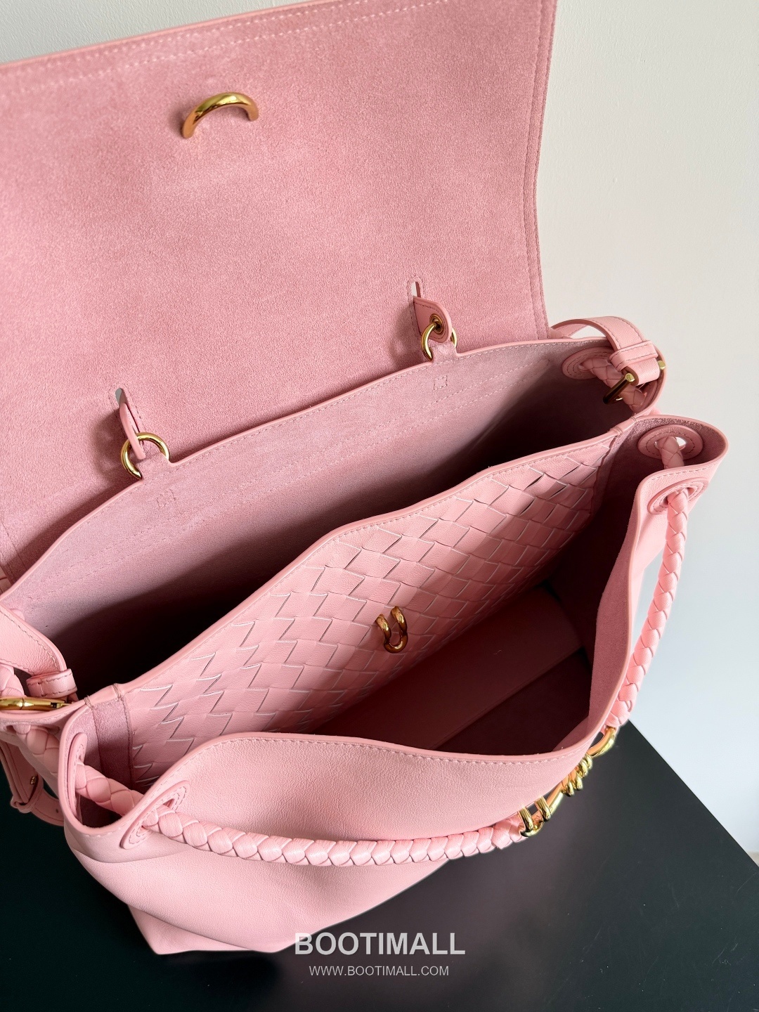 Bottega Veneta Ciao Intrecciato Smooth Calfskin Top Handle Bag 보테가 베네타 차오 인트레치아토 스무스 카프스킨 탑핸들백 42cm 21