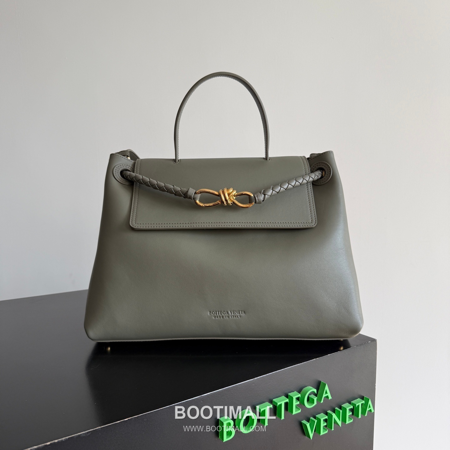 Bottega Veneta Ciao Intrecciato Knot Smooth Calfskin Top Handle Bag 보테가 베네타 차오 인트레치아토 노트 스무스 카프스킨 탑핸들백 34cm 3