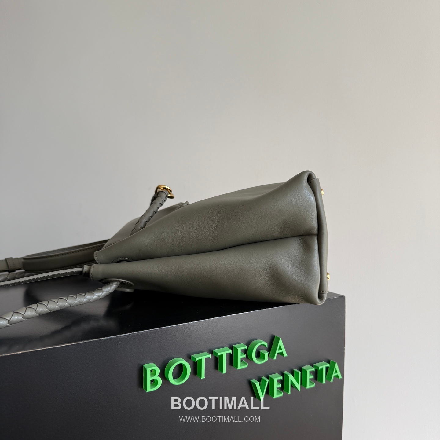 Bottega Veneta Ciao Intrecciato Knot Smooth Calfskin Top Handle Bag 보테가 베네타 차오 인트레치아토 노트 스무스 카프스킨 탑핸들백 34cm 5