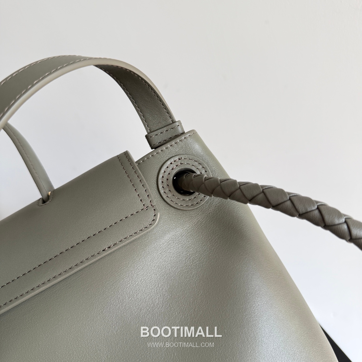 Bottega Veneta Ciao Intrecciato Knot Smooth Calfskin Top Handle Bag 보테가 베네타 차오 인트레치아토 노트 스무스 카프스킨 탑핸들백 34cm 10